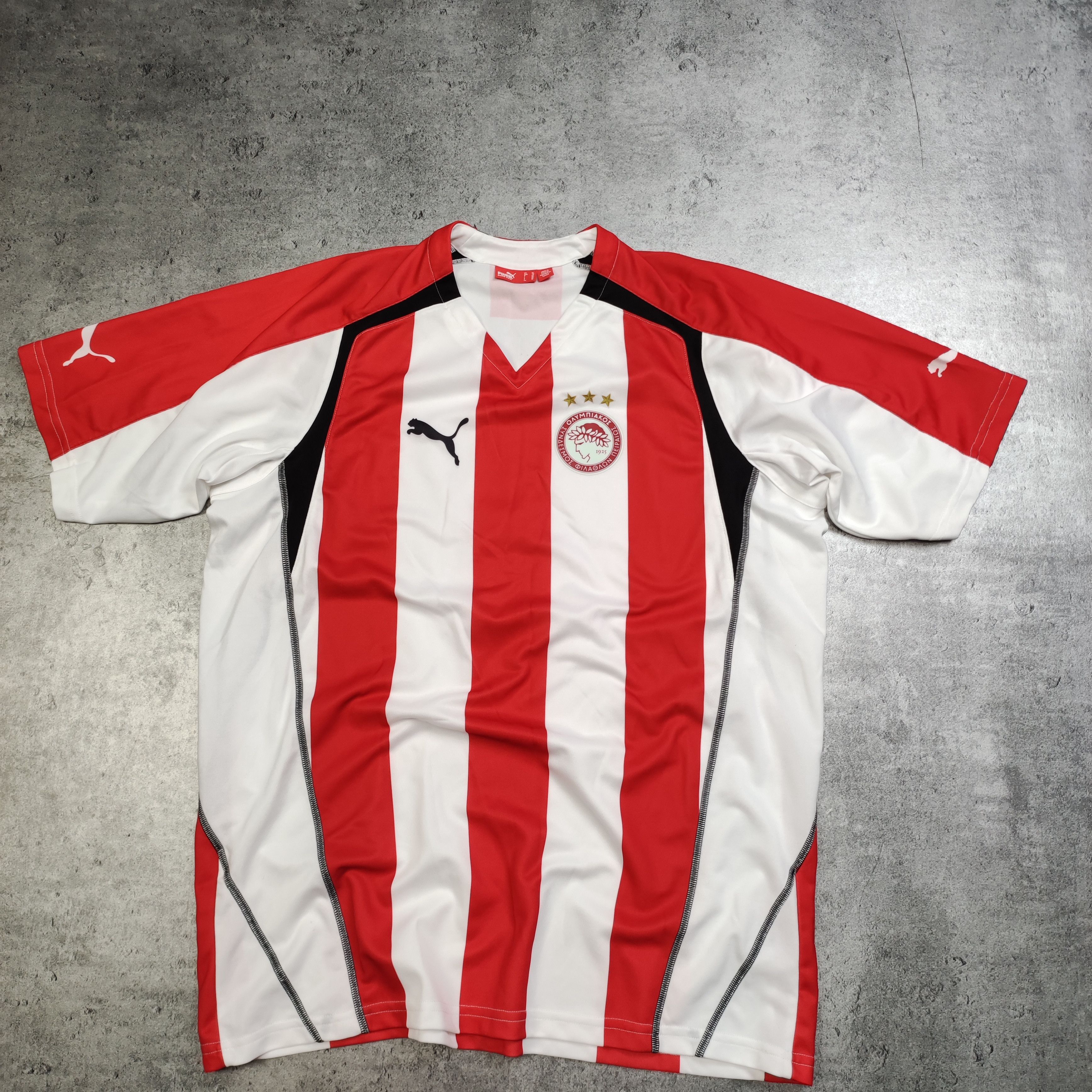 Vintage Vintage RARE Olympiakos FC Home Football Puma Jersey Size US XL / EU 56 / 4 - 2 Thumbnail