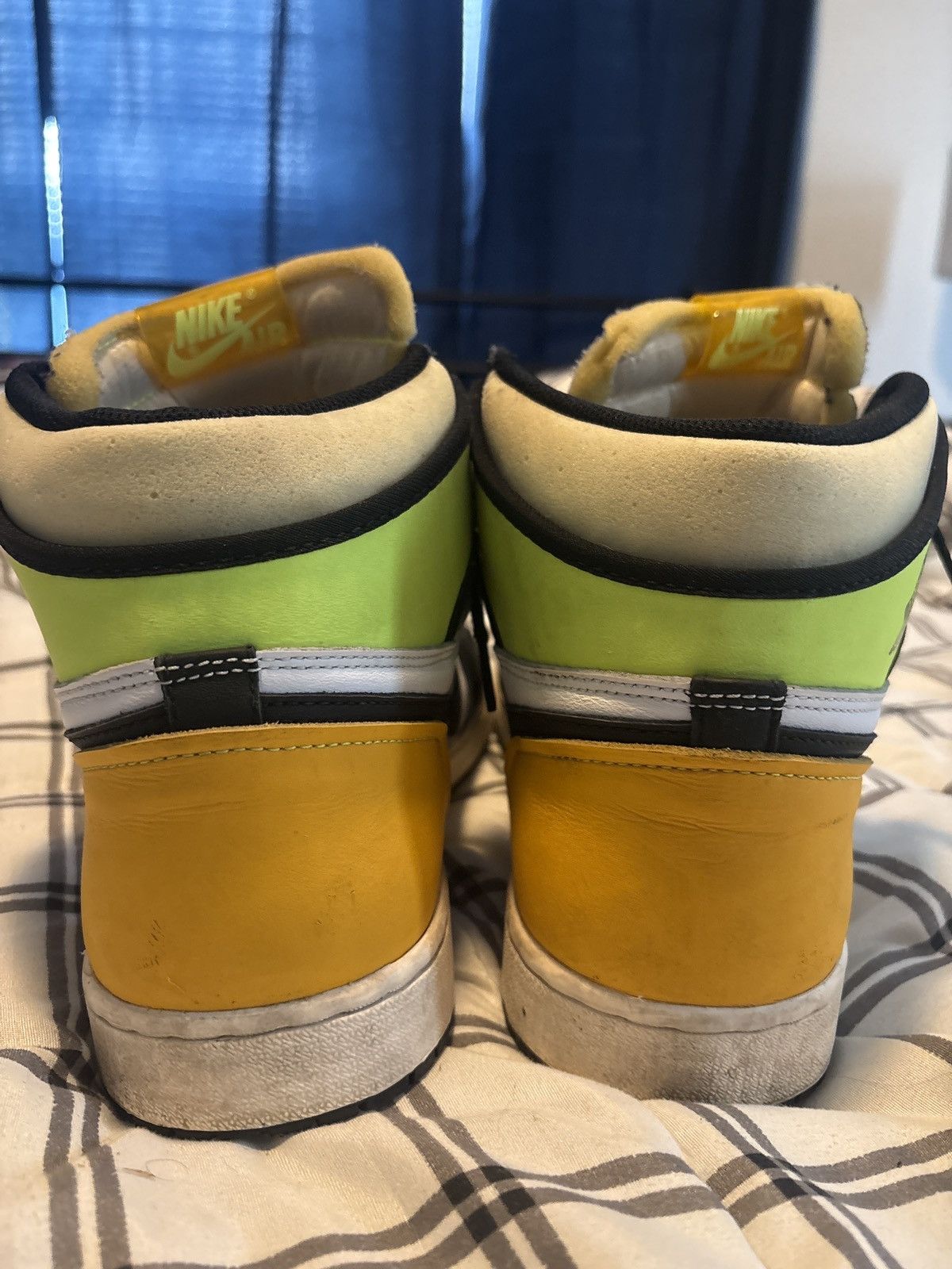 Nike Air Jordan 1 Retro High OG Size US 13 / EU 46 - 6 Thumbnail