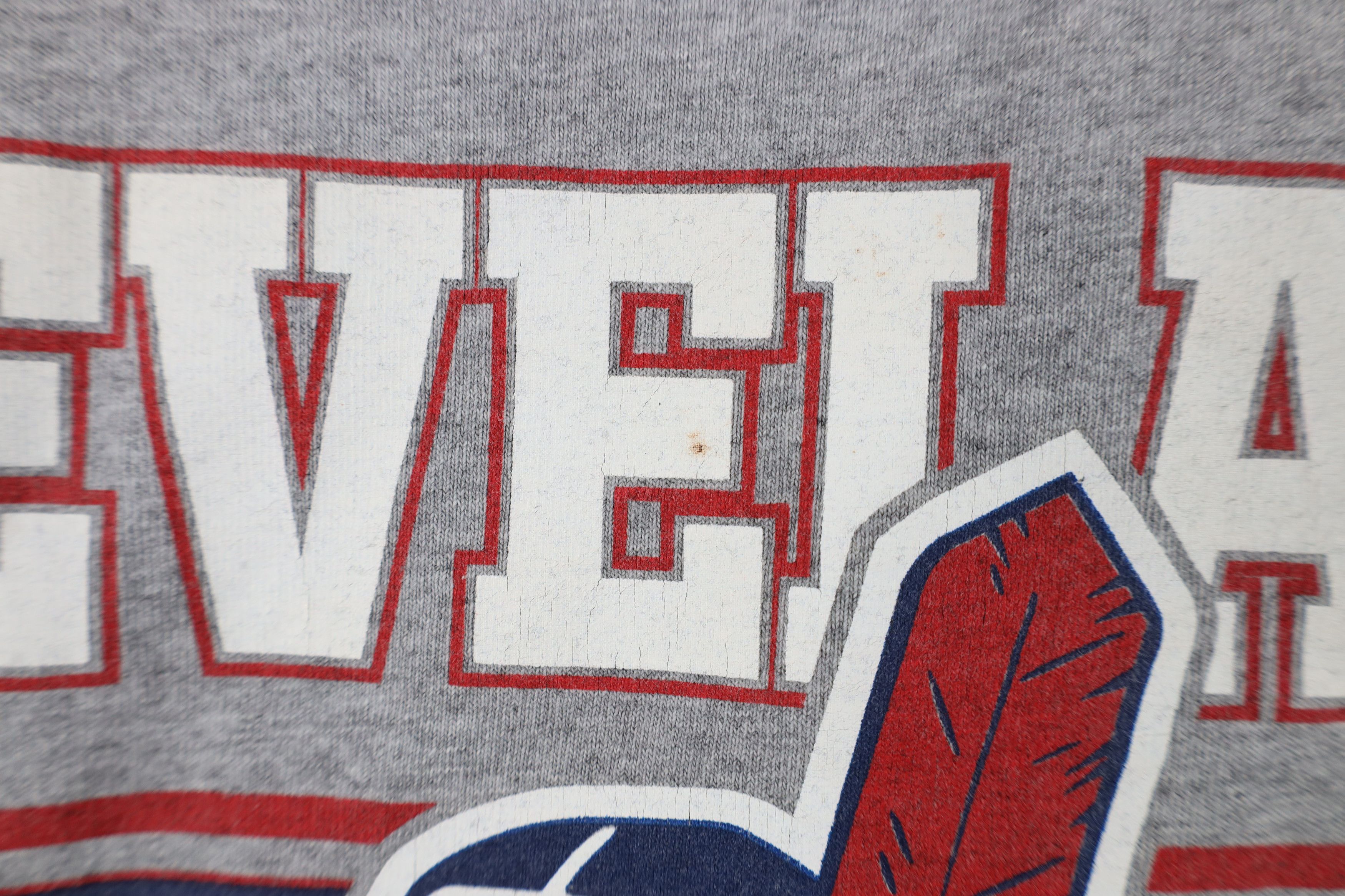 Vintage Vintage Y2K Chief Cleveland Indians Baseball Muscle T-Shirt Size US XL / EU 56 / 4 - 7 Thumbnail