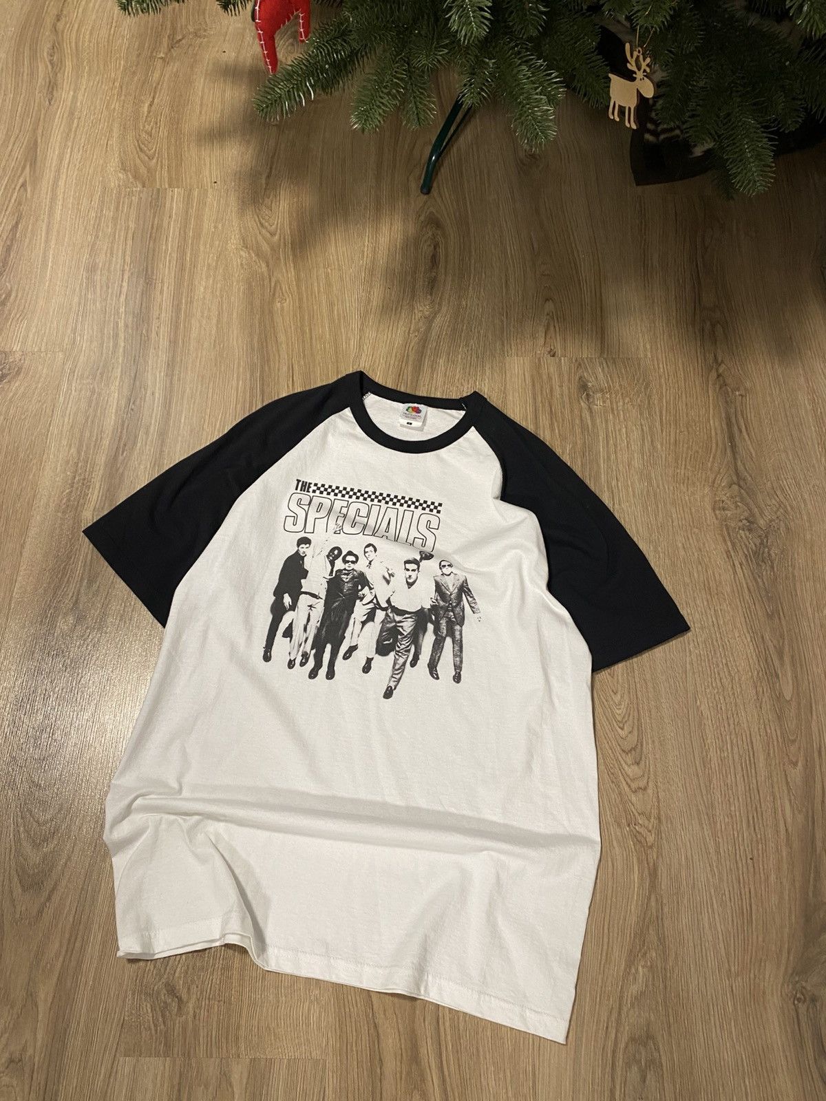 Band Tees The Specials 2000’s Band T-shirt Size: L Size US L / EU 52-54 / 3 - 1 Thumbnail