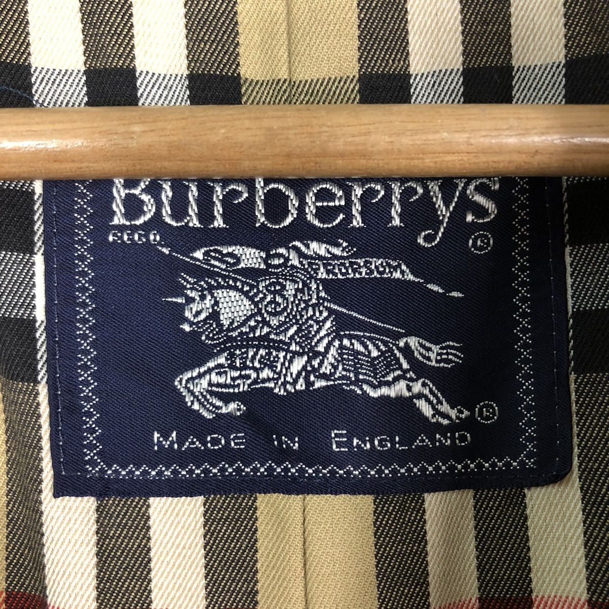 Burberry 🔥VINTAGE BURBERRYS MADE IN ENGLAND LONG JACKET TRENCH Size US S / EU 44-46 / 1 - 18 Thumbnail
