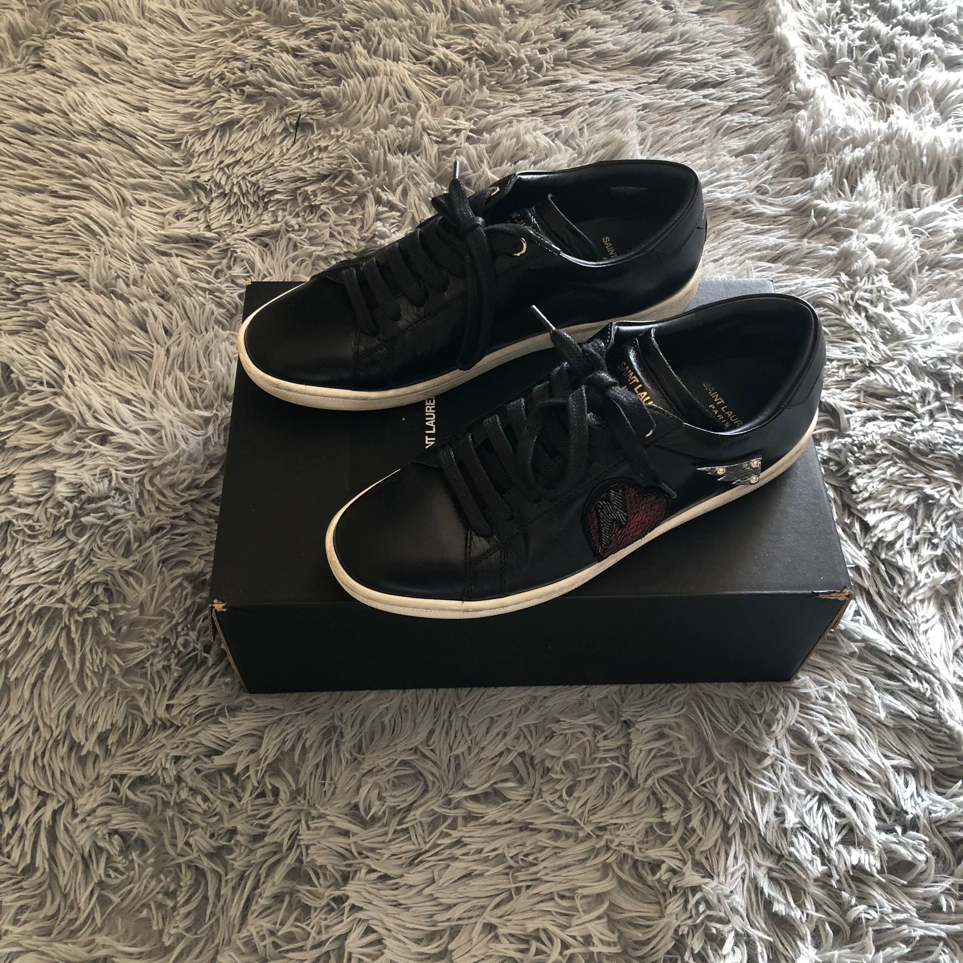 Saint Laurent Paris Saint Laurent Heart Lightning Embroidery Sneakers Size US 6 / IT 36 - 1 Thumbnail