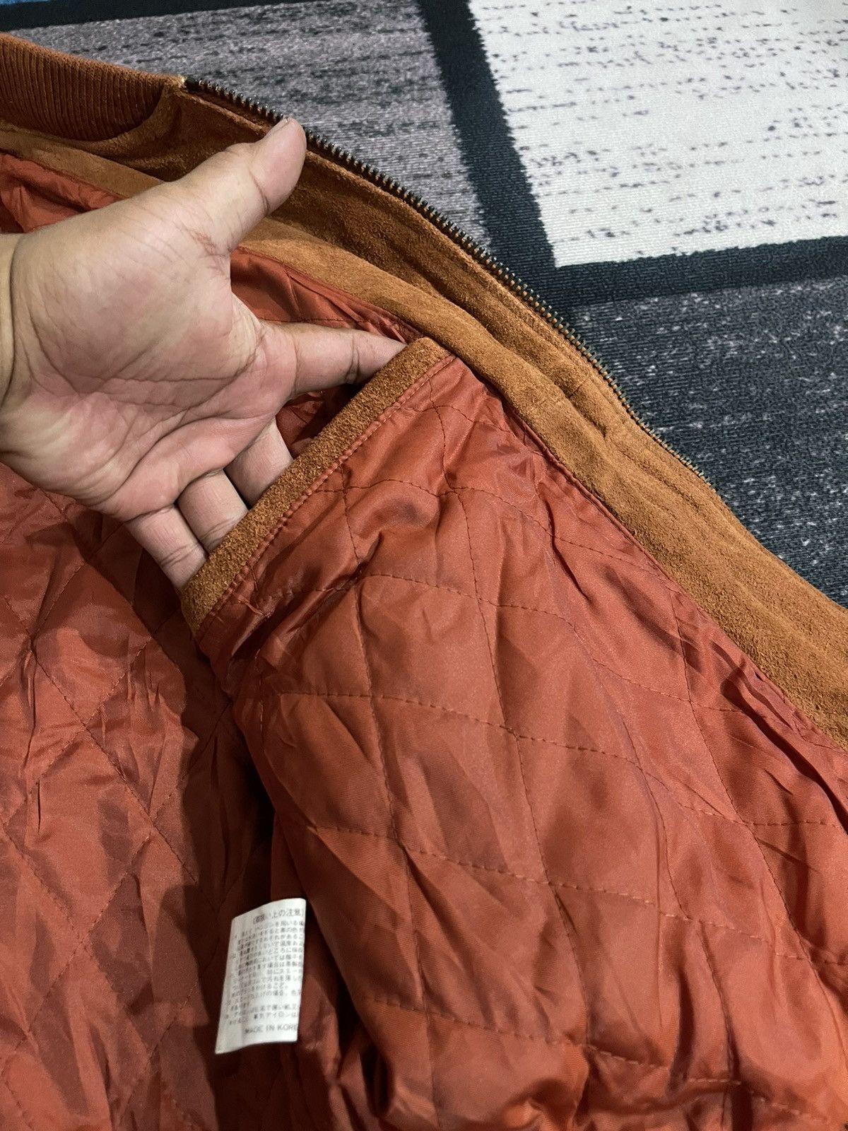Vintage Vintage Unknown Destination Cow Leather Bomber Jacket Size US XL / EU 56 / 4 - 14 Thumbnail