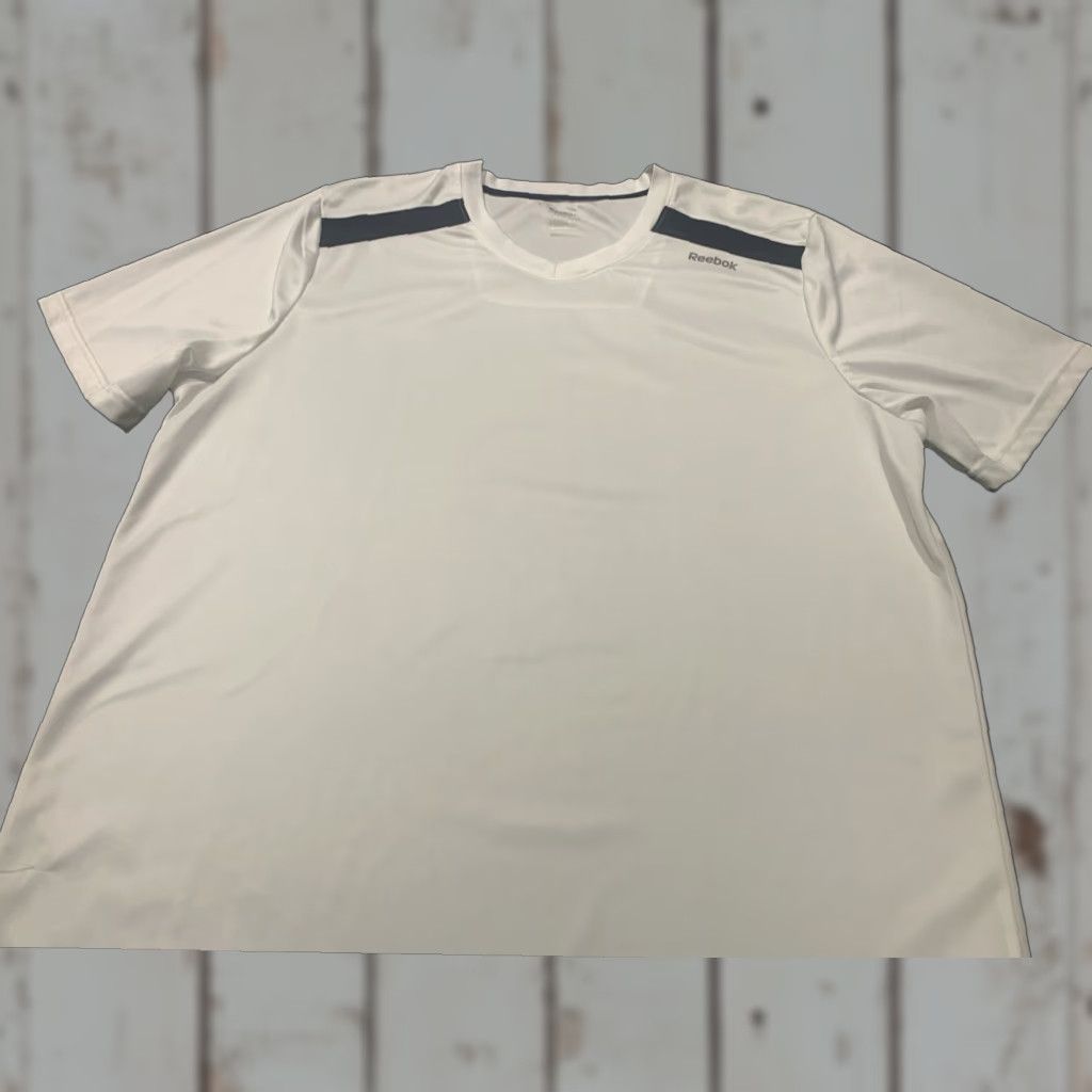 Reebok VINTAGE Reebok Athletic V-Neck T-Shirt White Men's Large Activewear Size US L / EU 52-54 / 3 - 1 Thumbnail