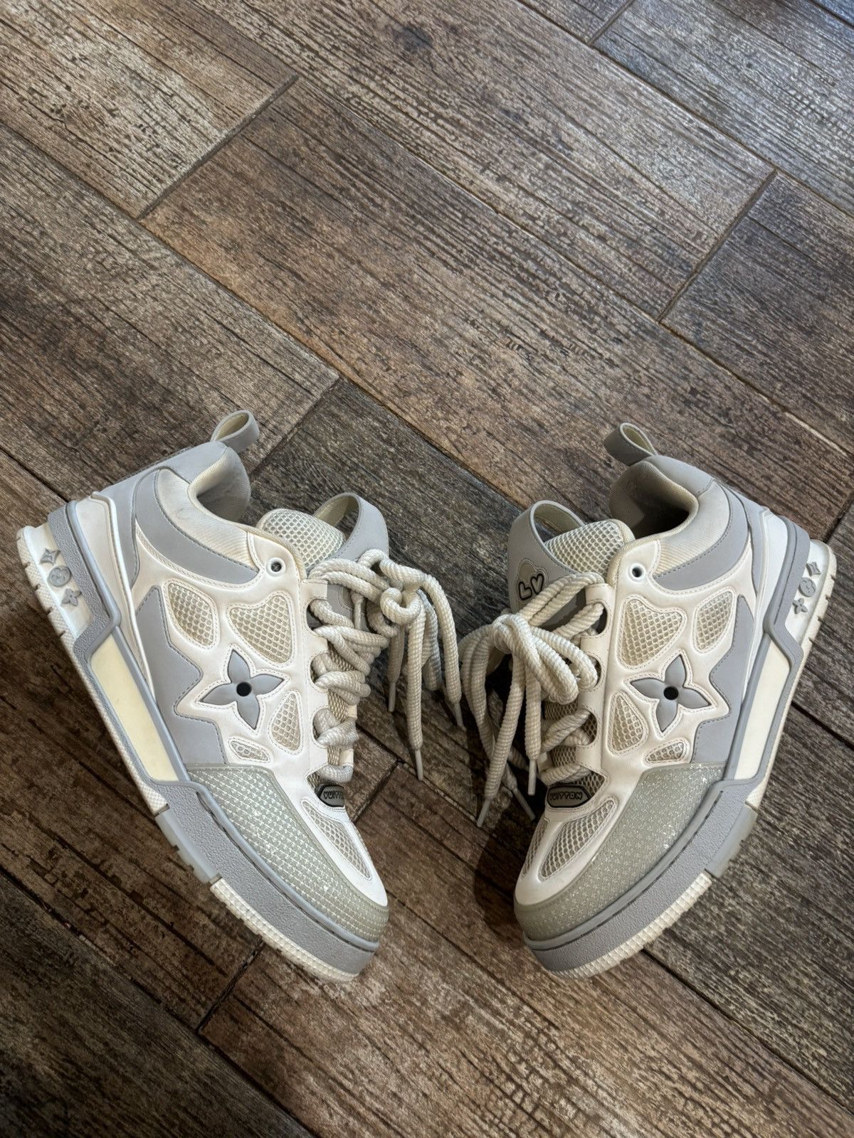 Louis Vuitton White and Grey Skate Sneakers Size US 9 / EU 42 - 2 Thumbnail