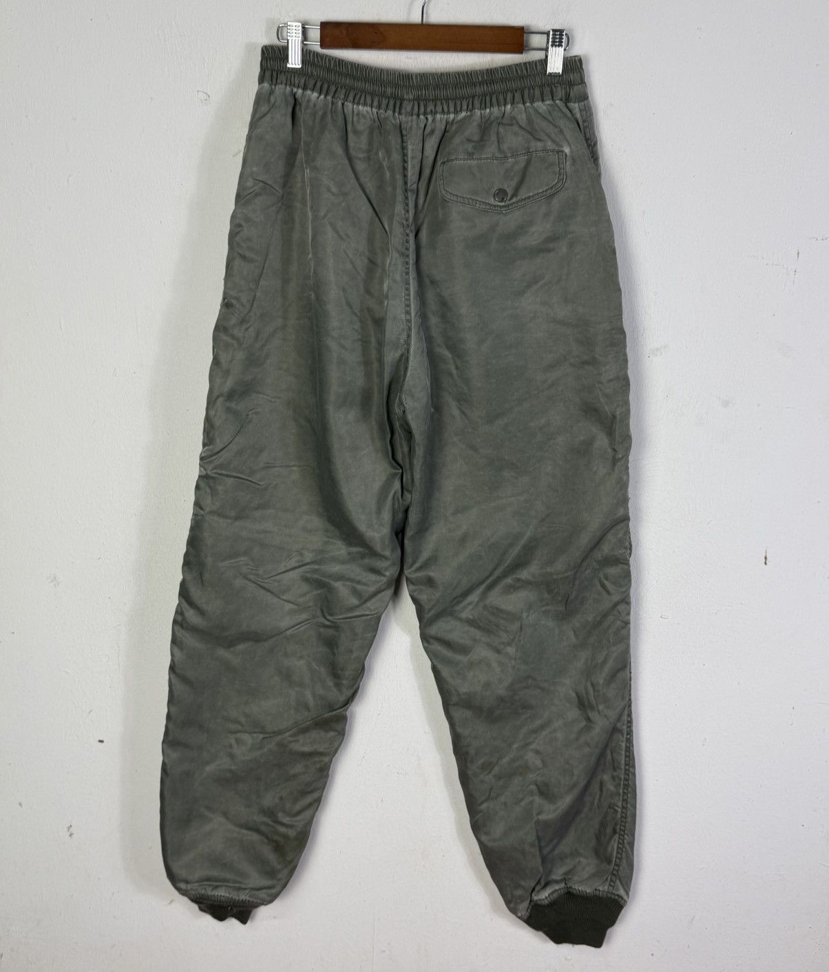 Japanese Brand Vintage Military Elasticated Cuffs Zipperd Pocket Size US 30 / EU 46 - 2 Thumbnail