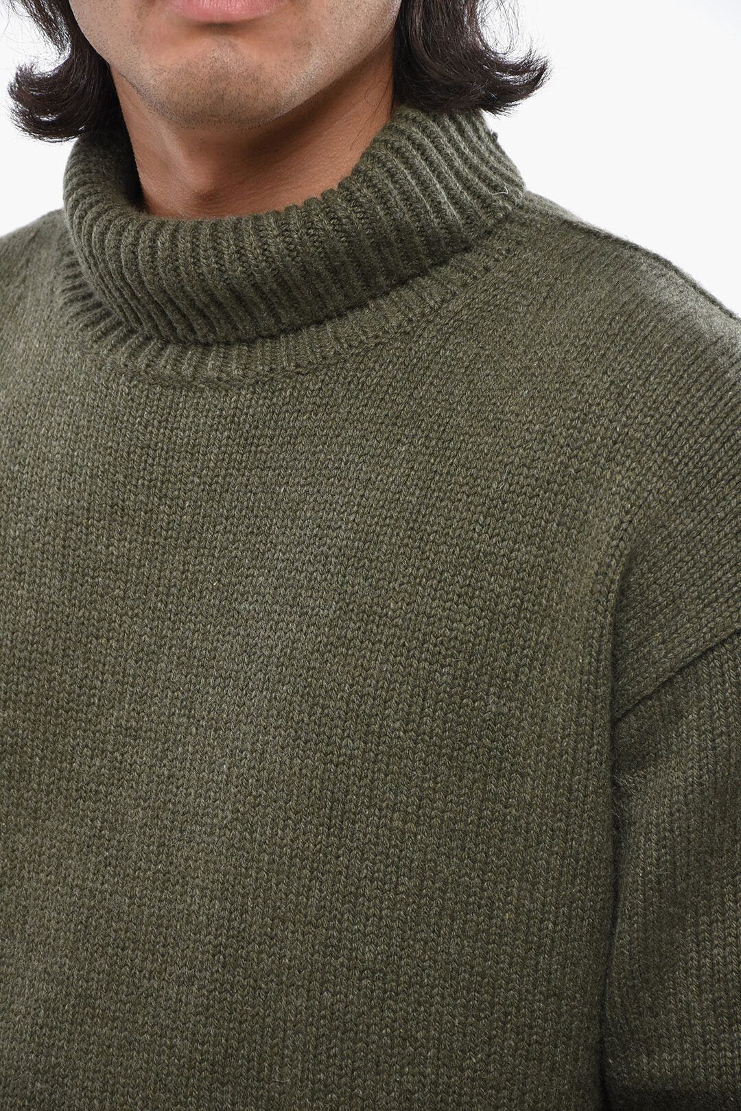 Givenchy og1mm0326 Pure Cashmere Turtleneck Sweater in Military Green Size US XS / EU 42 / 0 - 3 Thumbnail