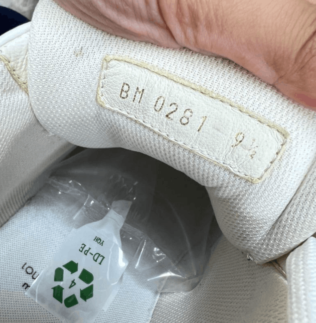 Louis Vuitton Louis Vuitton low-top sneakers 43.5 Size US 10.5 / EU 43-44 - 5 Thumbnail