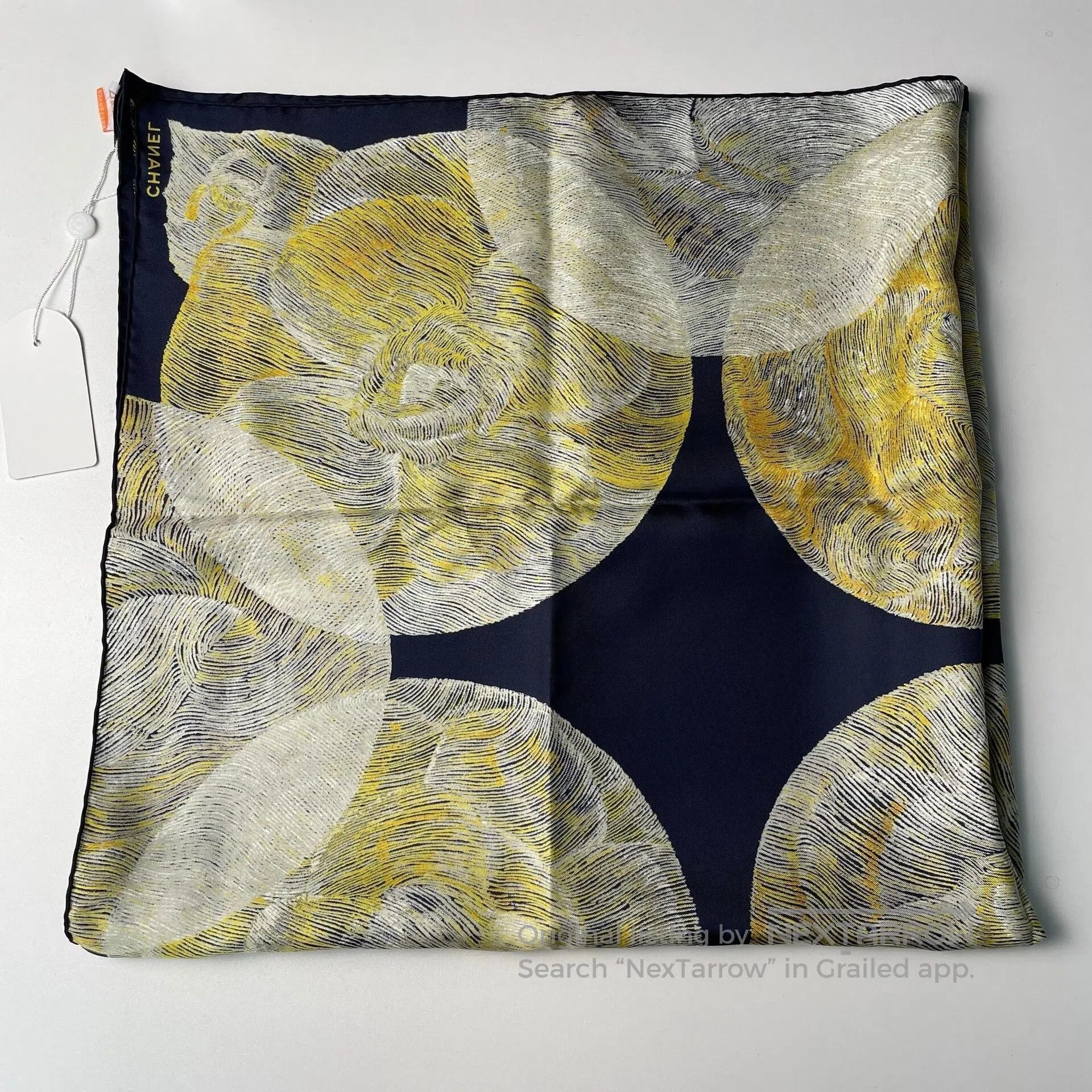 Chanel Chanel Camellia Moon Phase Silk Scarf| Size ONE SIZE - 9 Thumbnail