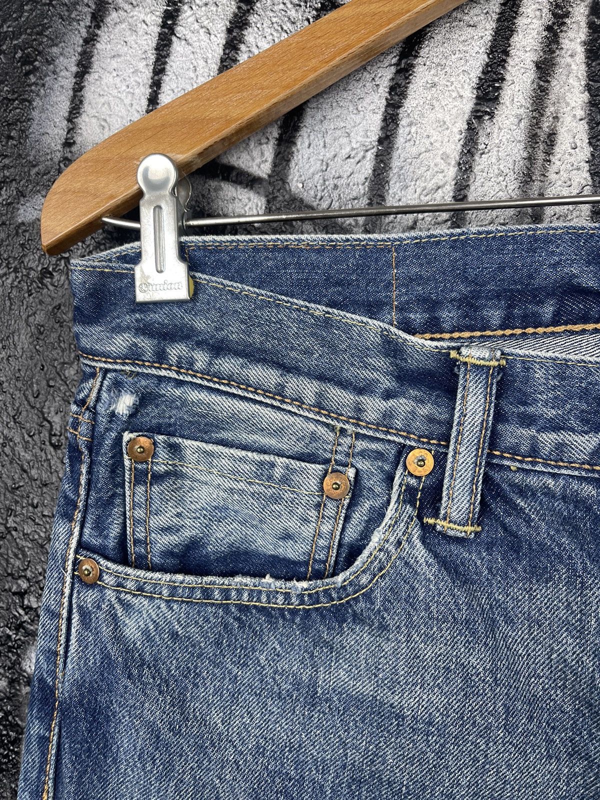 Levi's Levi’s 511 Distressed Denim Selvedge Jeans Men’s Size W32 Size US 32 / EU 48 - 13 Thumbnail