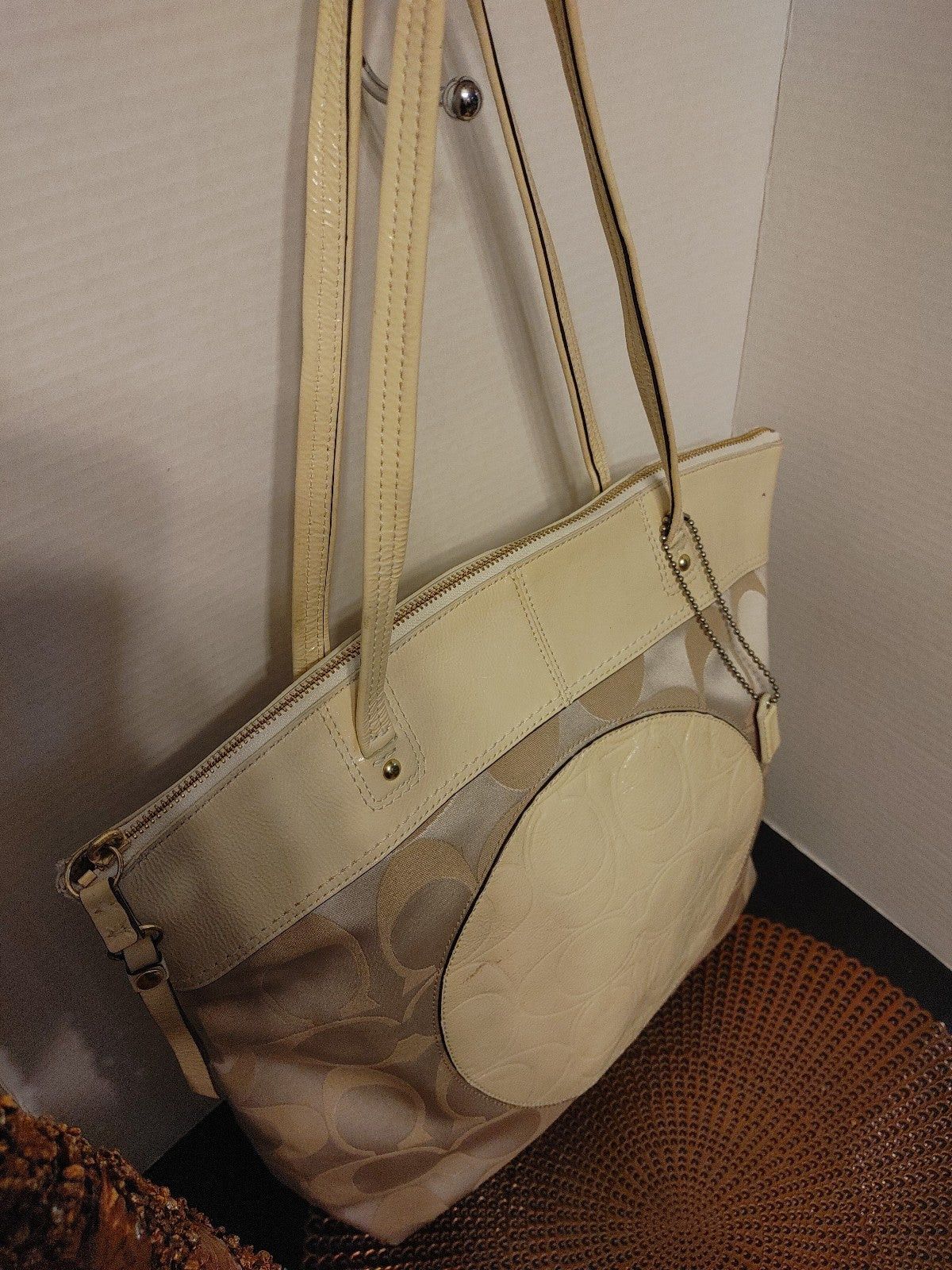 Coach Coach Signature Laura Tote F18335 Size ONE SIZE - 4 Thumbnail