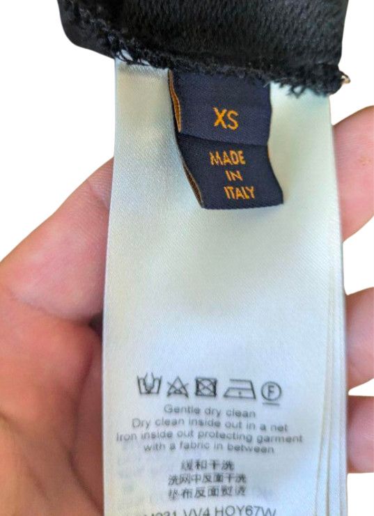 Louis Vuitton × Virgil Abloh Louis Vuitton 2023 Virgil Abloh Monogram Sporty V Neck Tee Size US XS / EU 42 / 0 - 10 Thumbnail