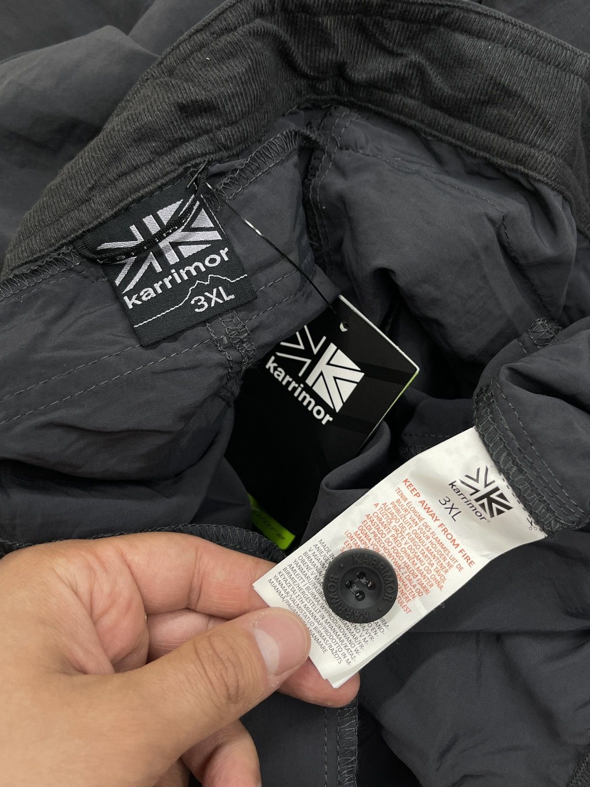 Karrimor Mens Karrimor Aspen Cargo Pants 2in1 Grey Outdoor Gorpcore Size US 40 / EU 56 - 14 Thumbnail