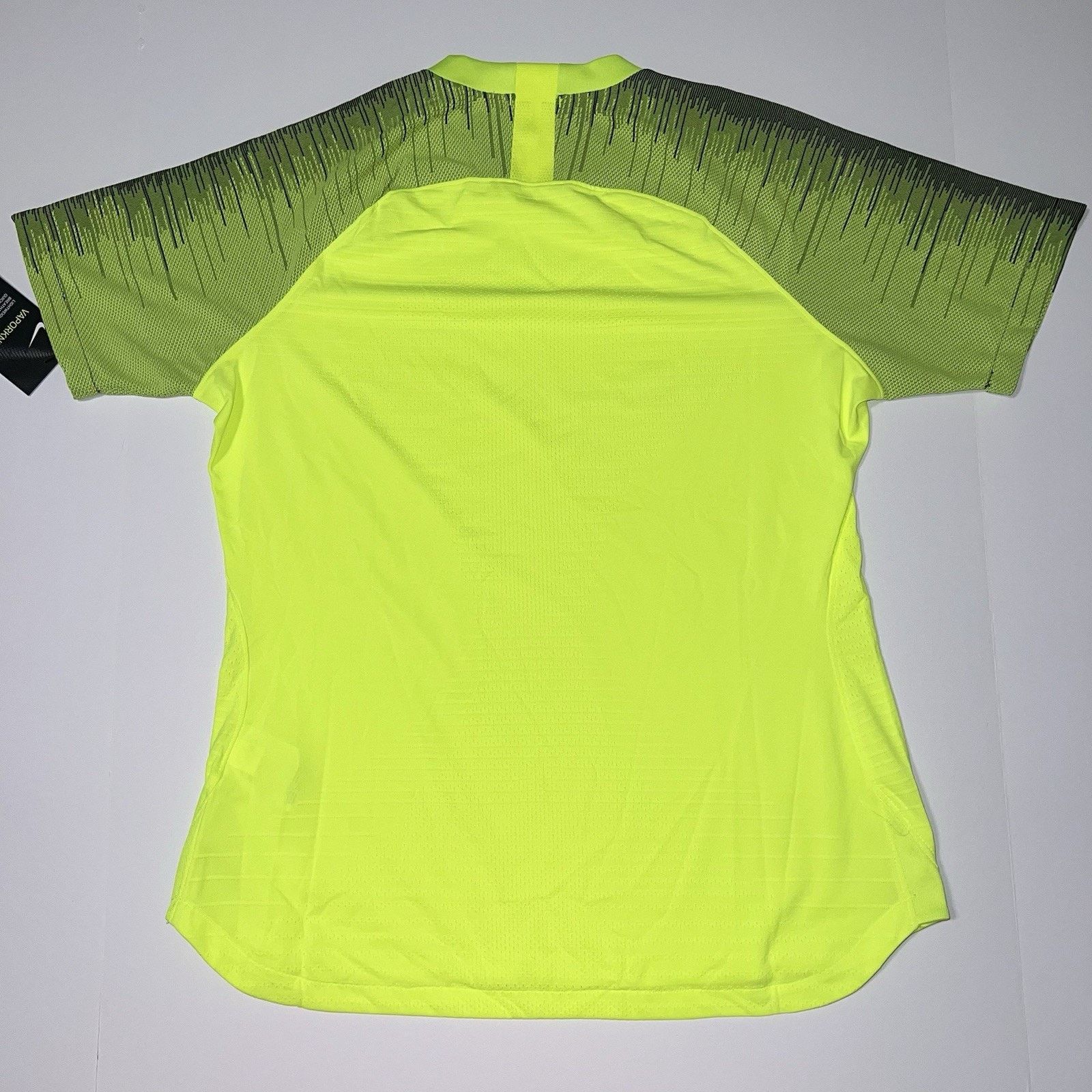 Nike Nike Vaporknit II Soccer Shirt Jersey Volt Large AQ2727-702 Size L / US 10 / IT 46 - 2 Thumbnail