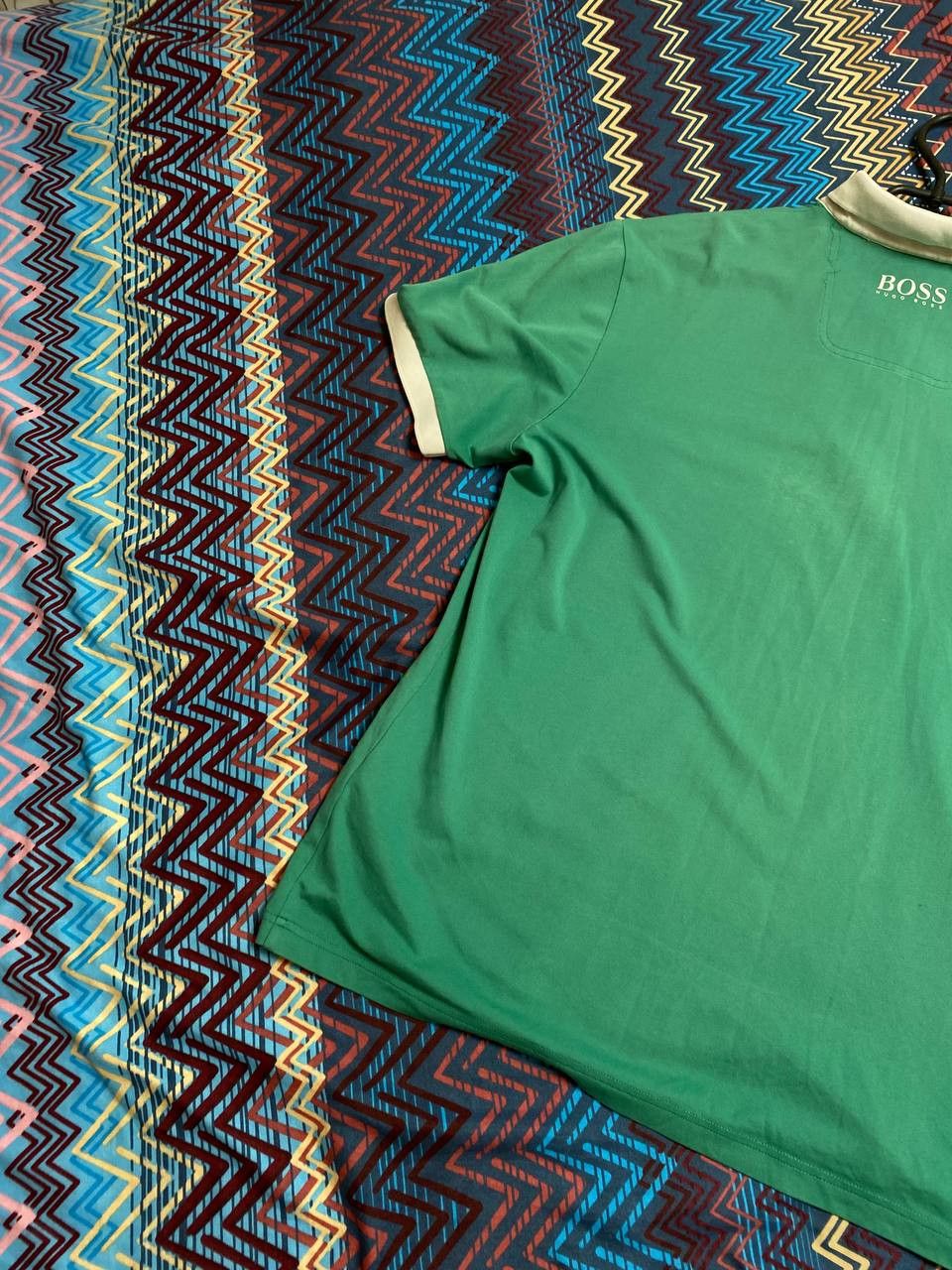 Hugo Boss Streetwear T-Shirt Hugo Boss green Y2K Vintage Size US XL / EU 56 / 4 - 19 Thumbnail