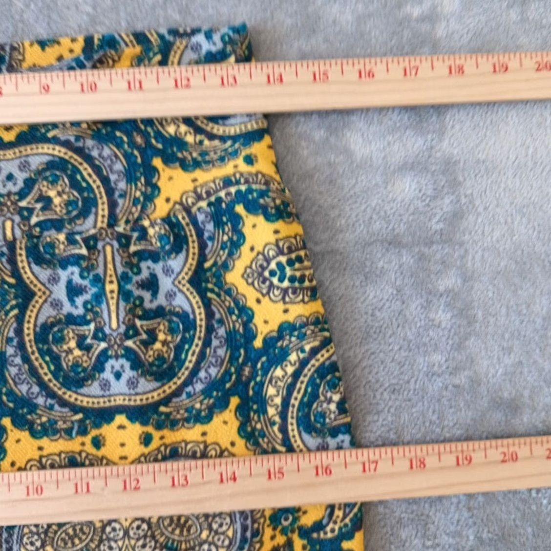 Vintage LuLaRoe Skirt Women Knee Length S Blue Geometric Knit Polyester Spandex Pencil Stretch Regular Vintage No Size 28" / US 6 / IT 42 - 3 Thumbnail