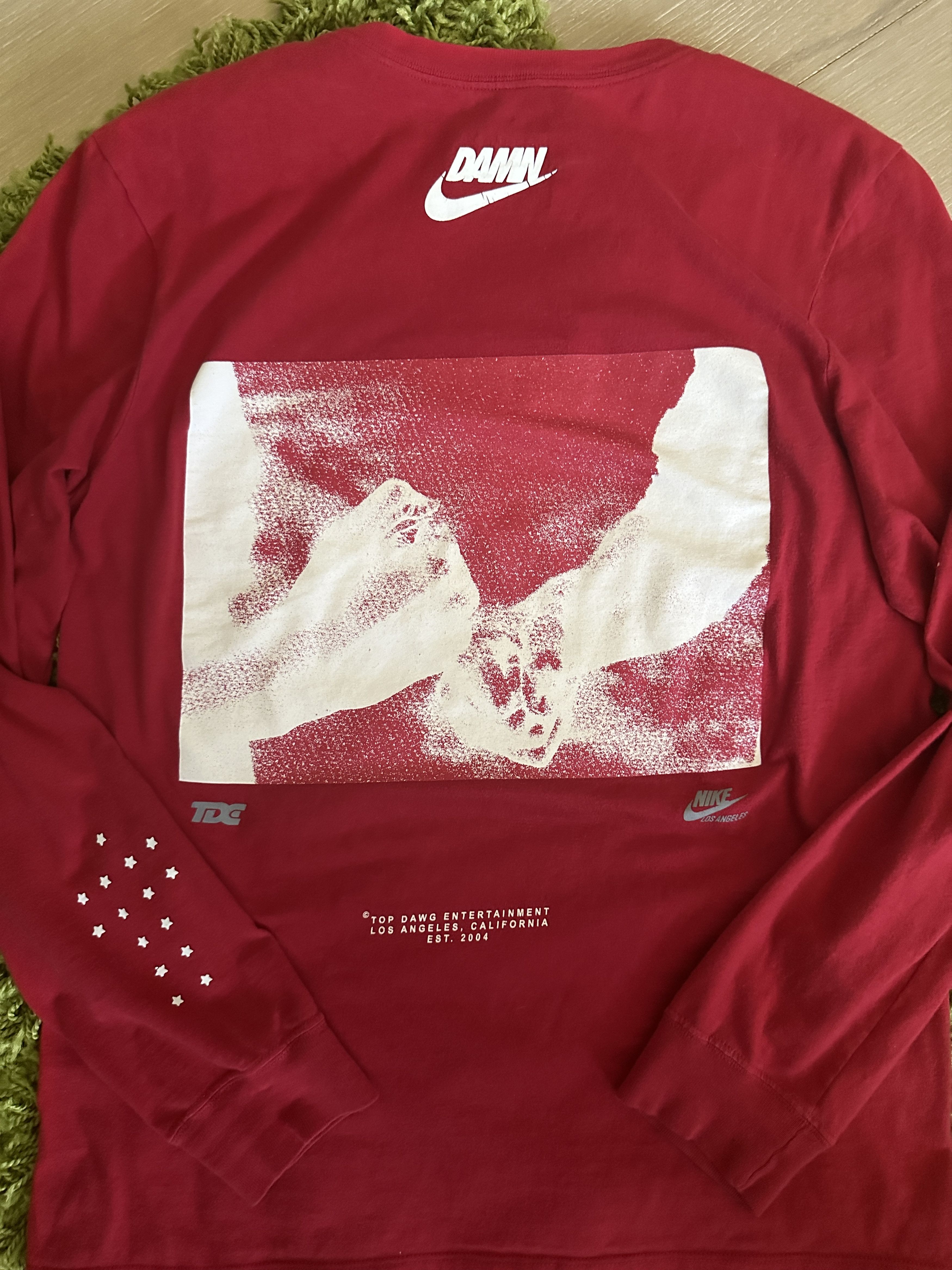 Kendrick Lamar × Nike Nike X kendrick lamar DAMN 该死的 TDE long sleeve rap tee shirt Size US S / EU 44-46 / 1 - 7 Thumbnail