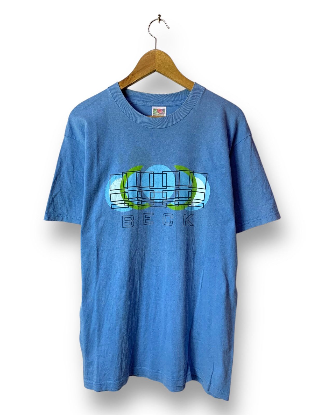 Band Tees Steals! Vintage Y2K Beck American Singer Band Tees Size US M / EU 48-50 / 2 - 1 Thumbnail