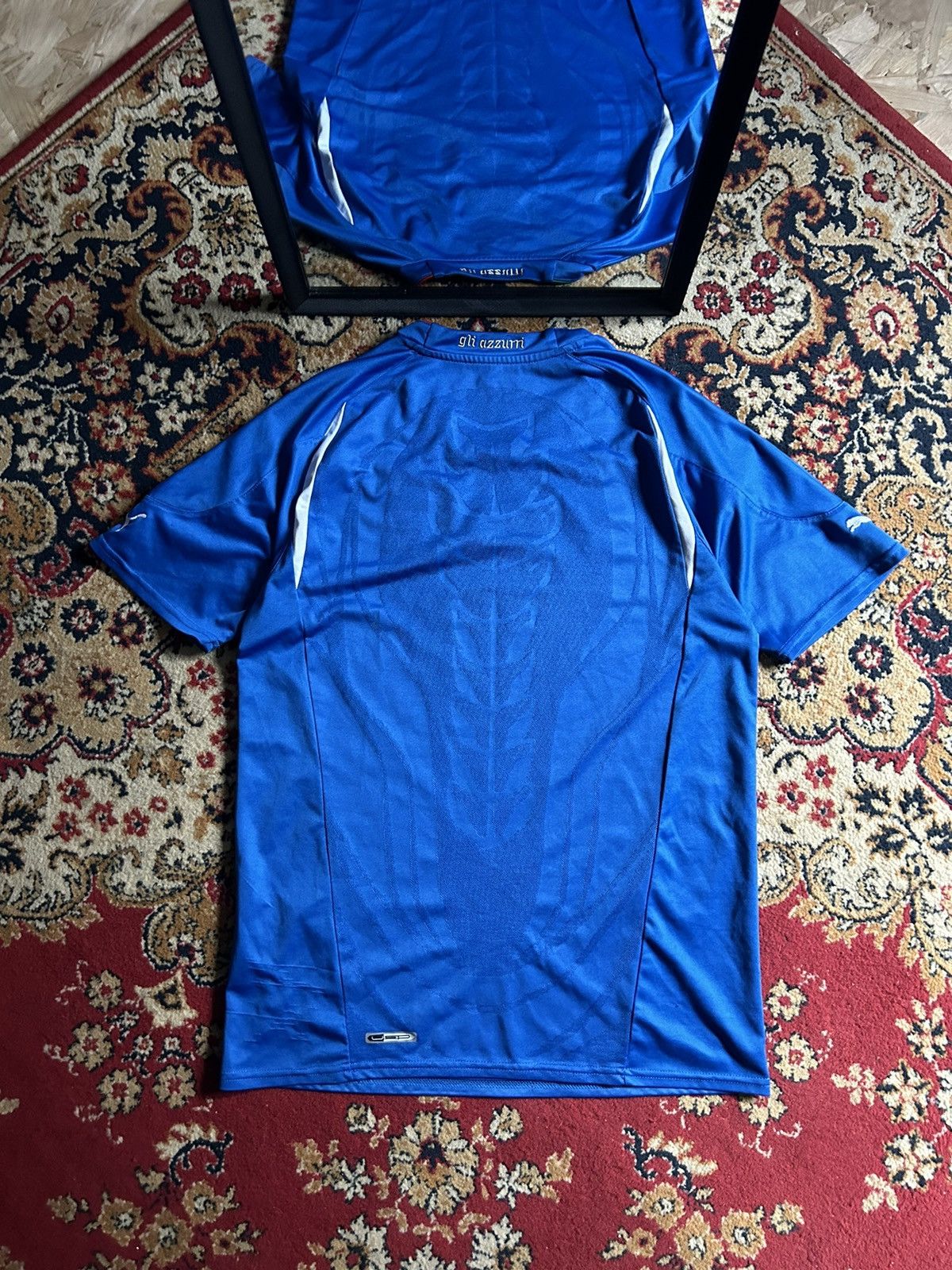 Puma × Vintage Italy home 2009/10 jersey vintage Size US M / EU 48-50 / 2 - 6 Thumbnail