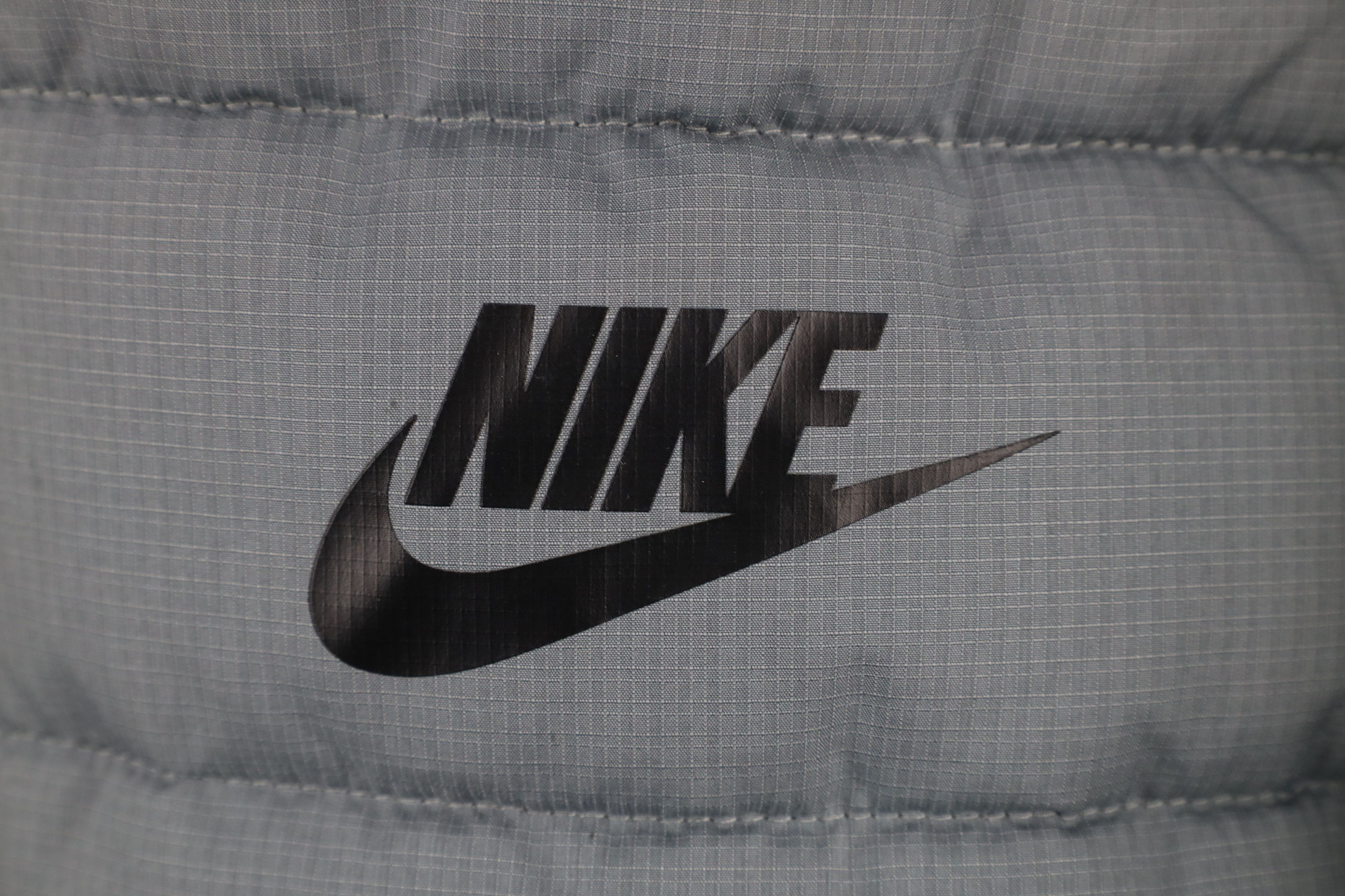 Nike × Vintage Nike Sportswear Swoosh Hooded Winter Puffer Parka Jacket Size US L / EU 52-54 / 3 - 4 Thumbnail