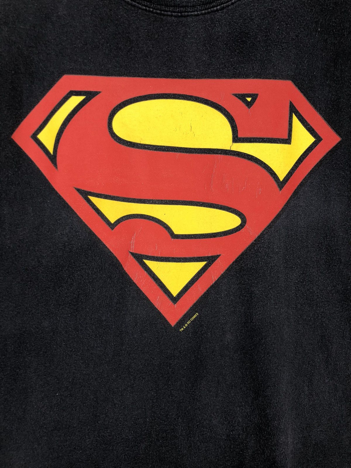 DC Comics × Vintage Vintage Y2K Superman DC Comics Big Logo Faded Tshirt Size US XL / EU 56 / 4 - 6 Thumbnail