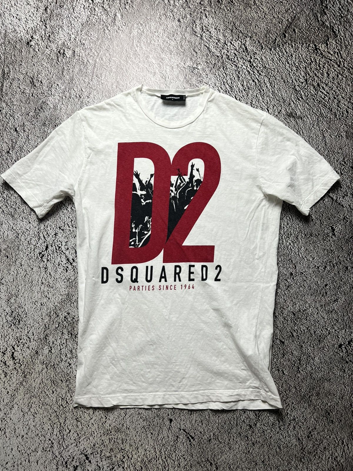 Dsquared2 Dsquared 2 big logo D2 parties since 1964 t shirt Size US L / EU 52-54 / 3 - 1 Thumbnail