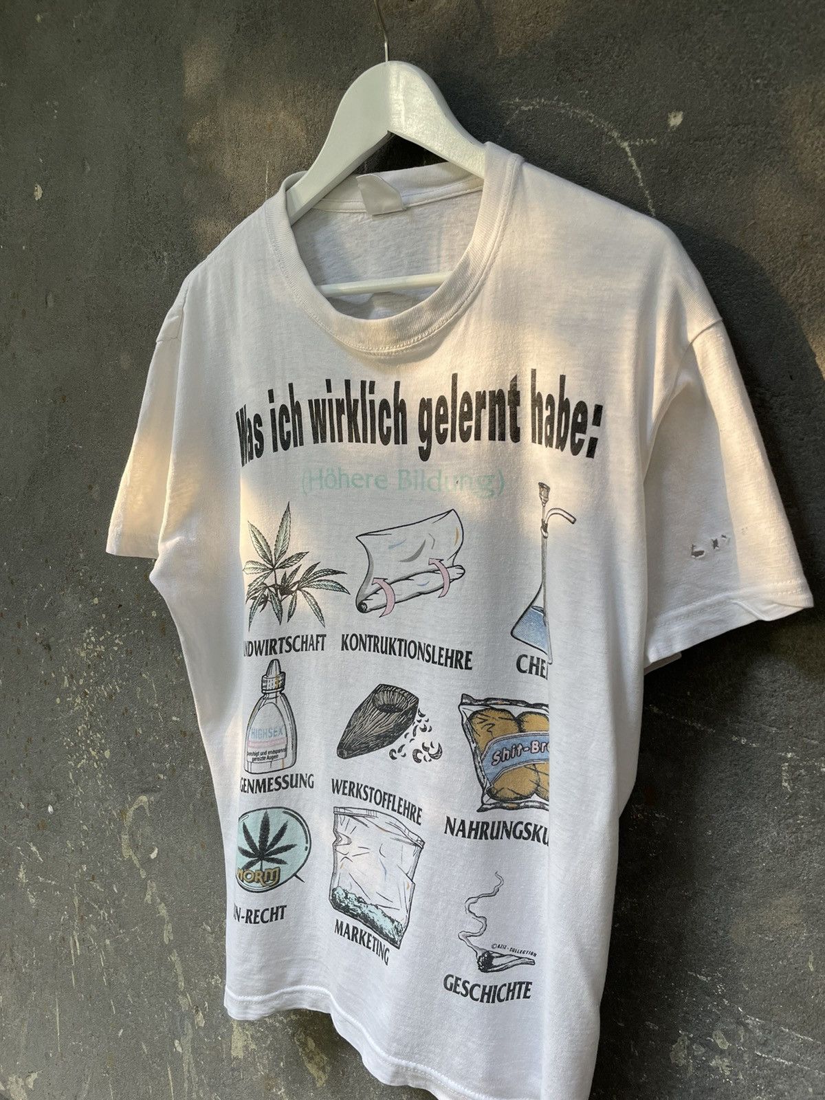 Vintage 90s Weed Tees Alcohol Humor School Humor T shirt Size US XL / EU 56 / 4 - 4 Thumbnail