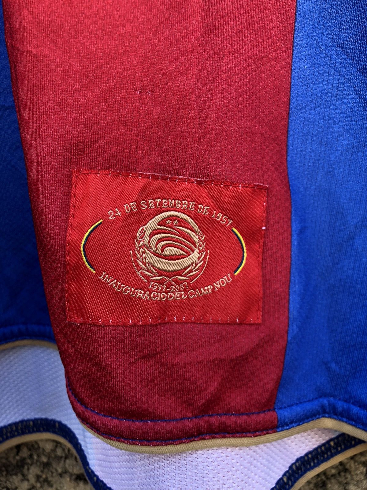 Vintage Rare🔥 Vintage 2007 Barcelona Fc "Samuel Eto'o" #9 Jersey Size US L / EU 52-54 / 3 - 4 Thumbnail
