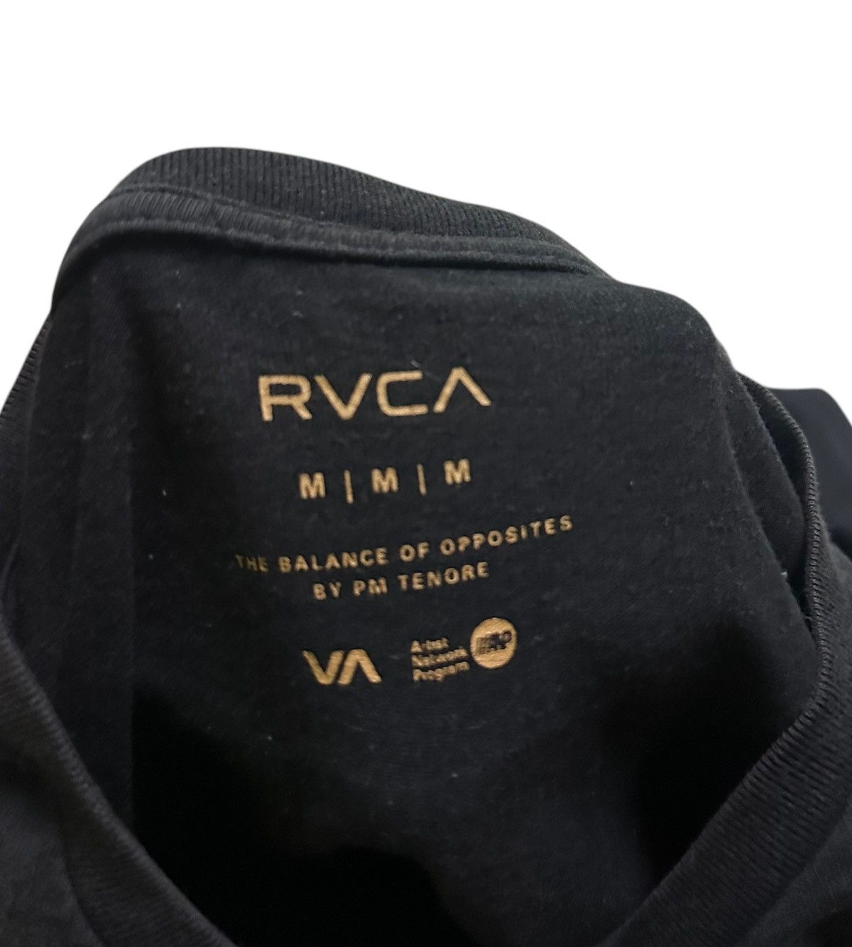 RVCA RVCA long sleeve Size US M / EU 48-50 / 2 - 4 Thumbnail