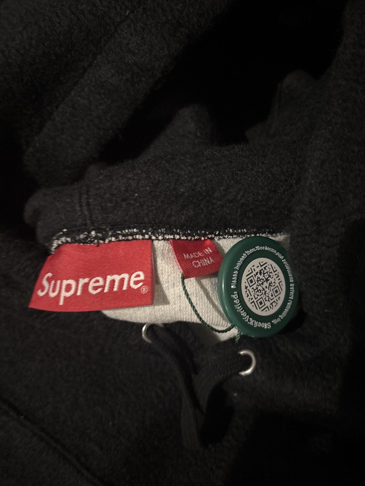 Supreme Supreme Inside Out Box Logo Hoodie Black Large Size US L / EU 52-54 / 3 - 2 Thumbnail