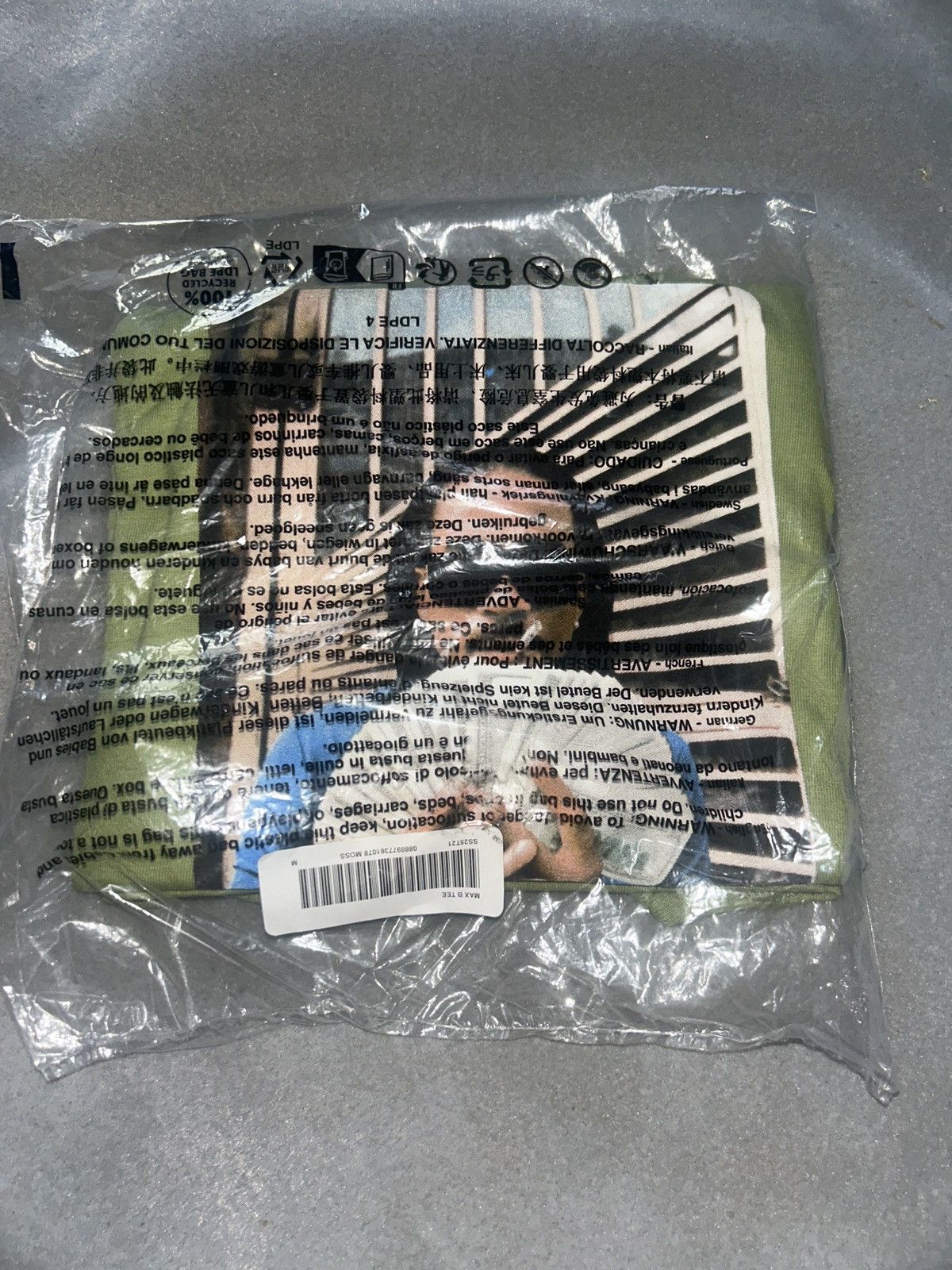 Supreme Max B supreme Tee Size US M / EU 48-50 / 2 - 3 Thumbnail