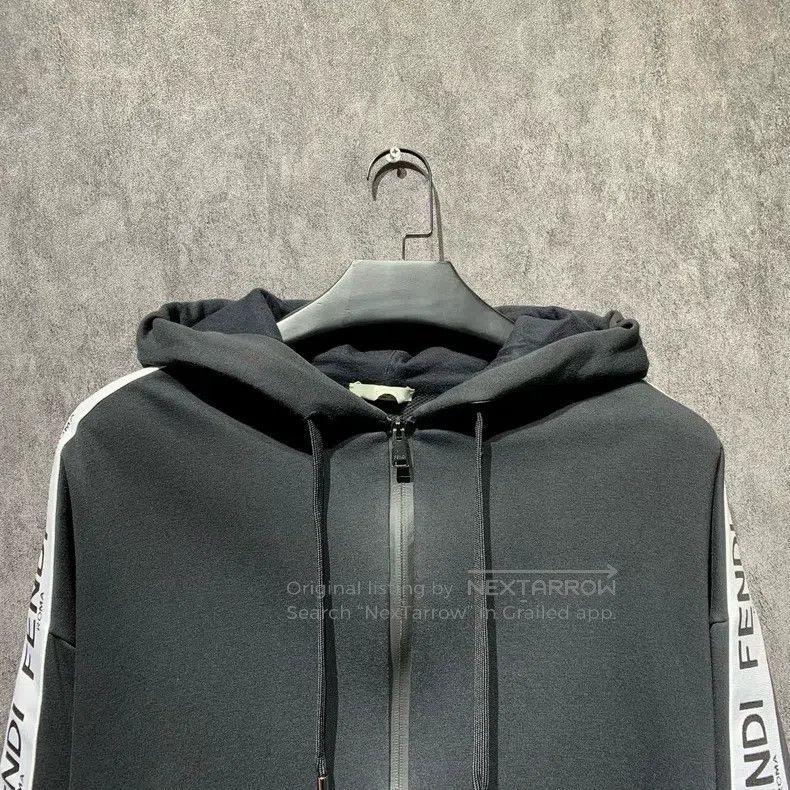 Fendi Fendi Hooded Zippered Logo Jacket Size M / US 6-8 / IT 42-44 - 5 Thumbnail