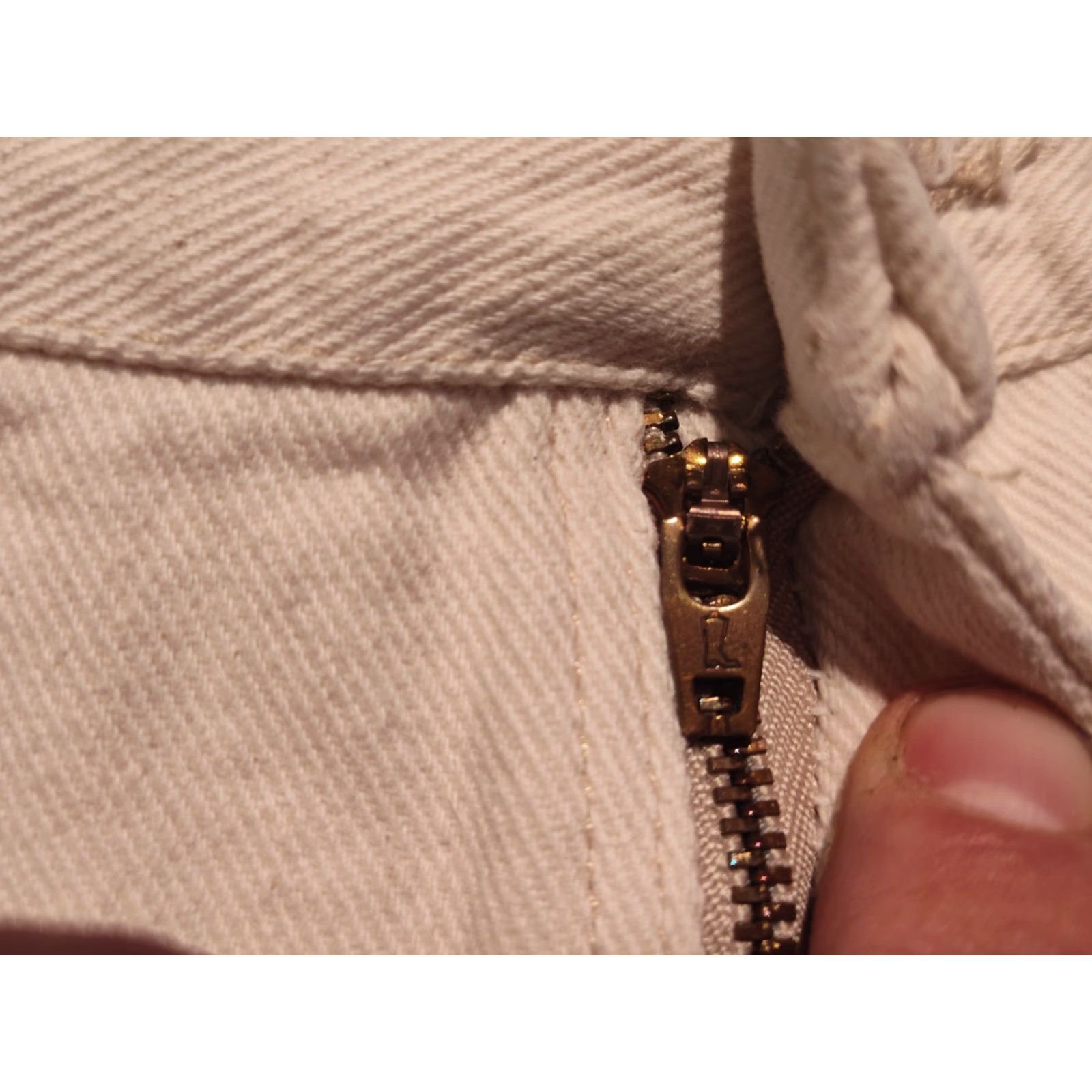 Wrangler VINTAGE Wrangler Bermuda Denim Shorts Mens Size 32 X 8 Ivory Cream White USA Made 90s Casual Retro Size US 32 / EU 48 - 6 Thumbnail