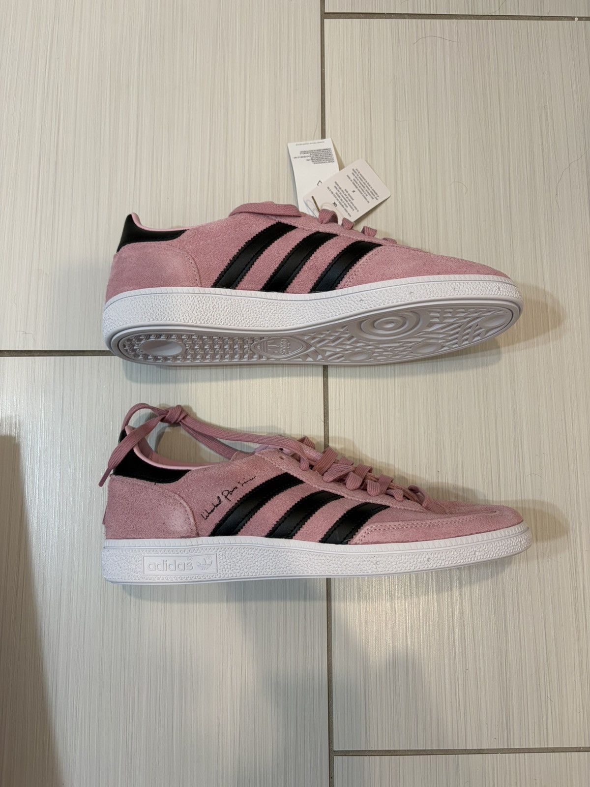 Adidas New in Box Handball Spezial Inter Miami CF pink sneaker Size US 10 / EU 43 - 1 Thumbnail