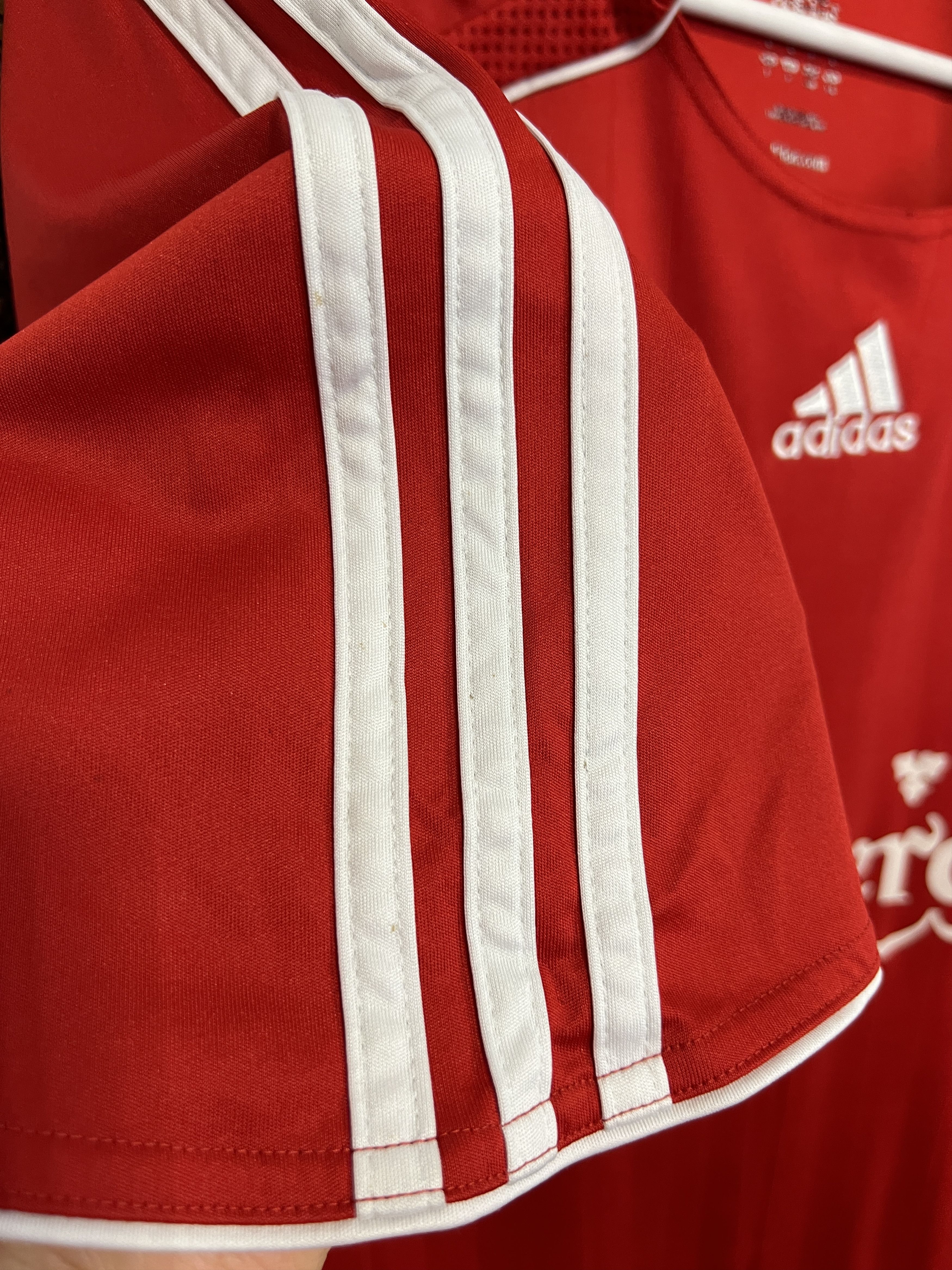 Adidas Liverpool Home football shirt 2006 Soccer Jersey Trikot Rare Size US L / EU 52-54 / 3 - 8 Thumbnail