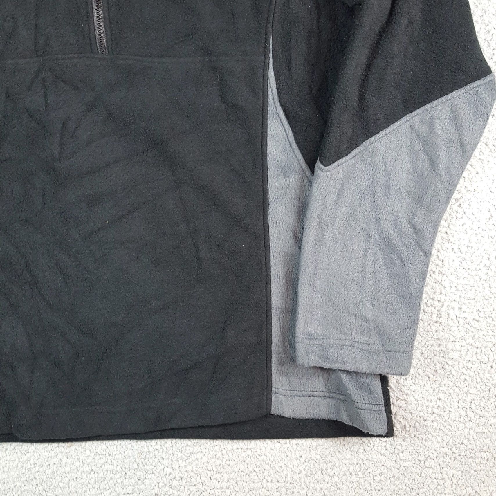 Vintage VINTAGE Sunderland Windbreaker Jacket Mens 1/4 Zip Fleece Black Size L Size US L / EU 52-54 / 3 - 3 Thumbnail
