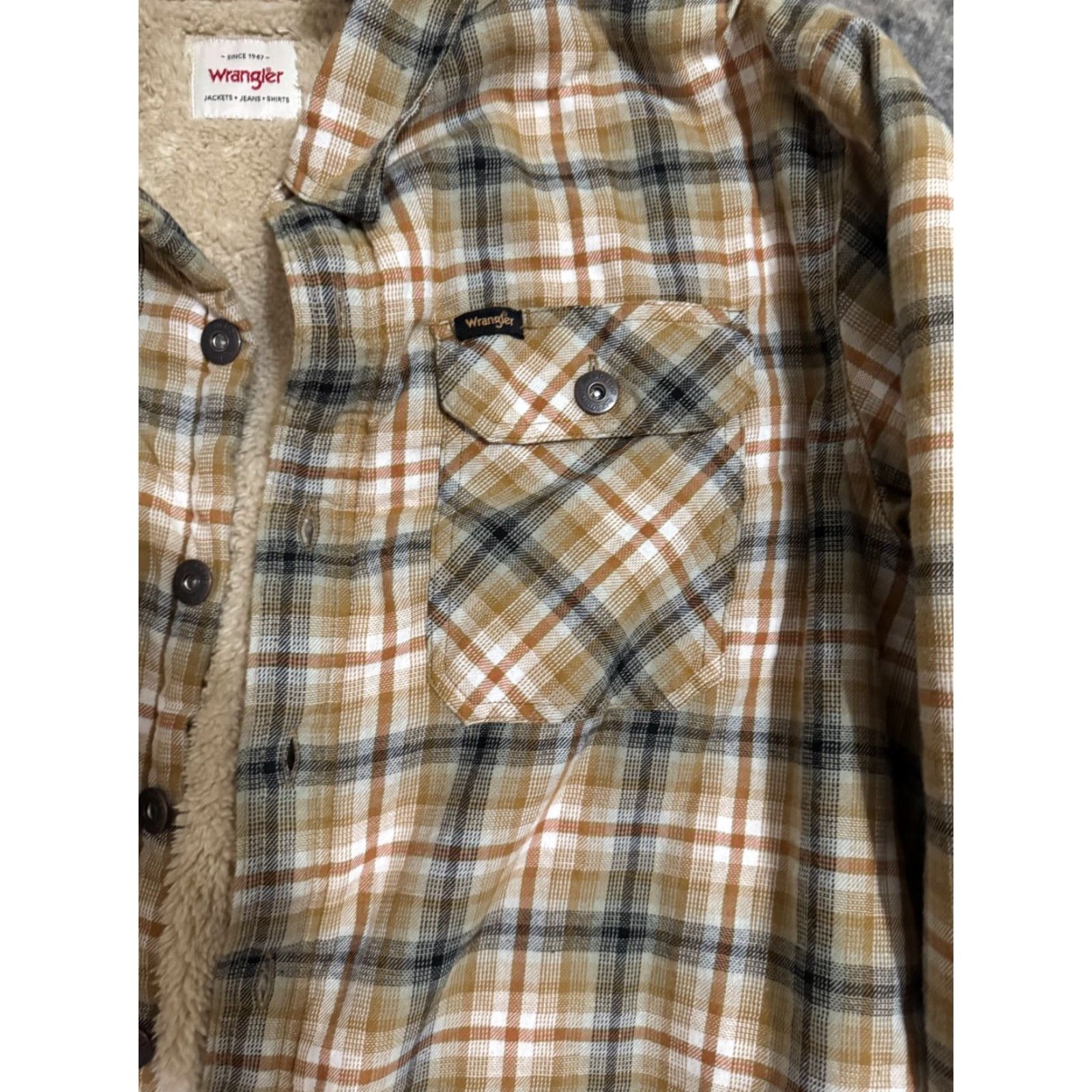Wrangler Wrangler Mens Shirt 2XL Brown Plaid Flannel Lined Chore Barn Shirt Button-Up Long Sleeve Casual Outdoor Pockets Mens Size US XXL / EU 58 / 5 - 2 Thumbnail