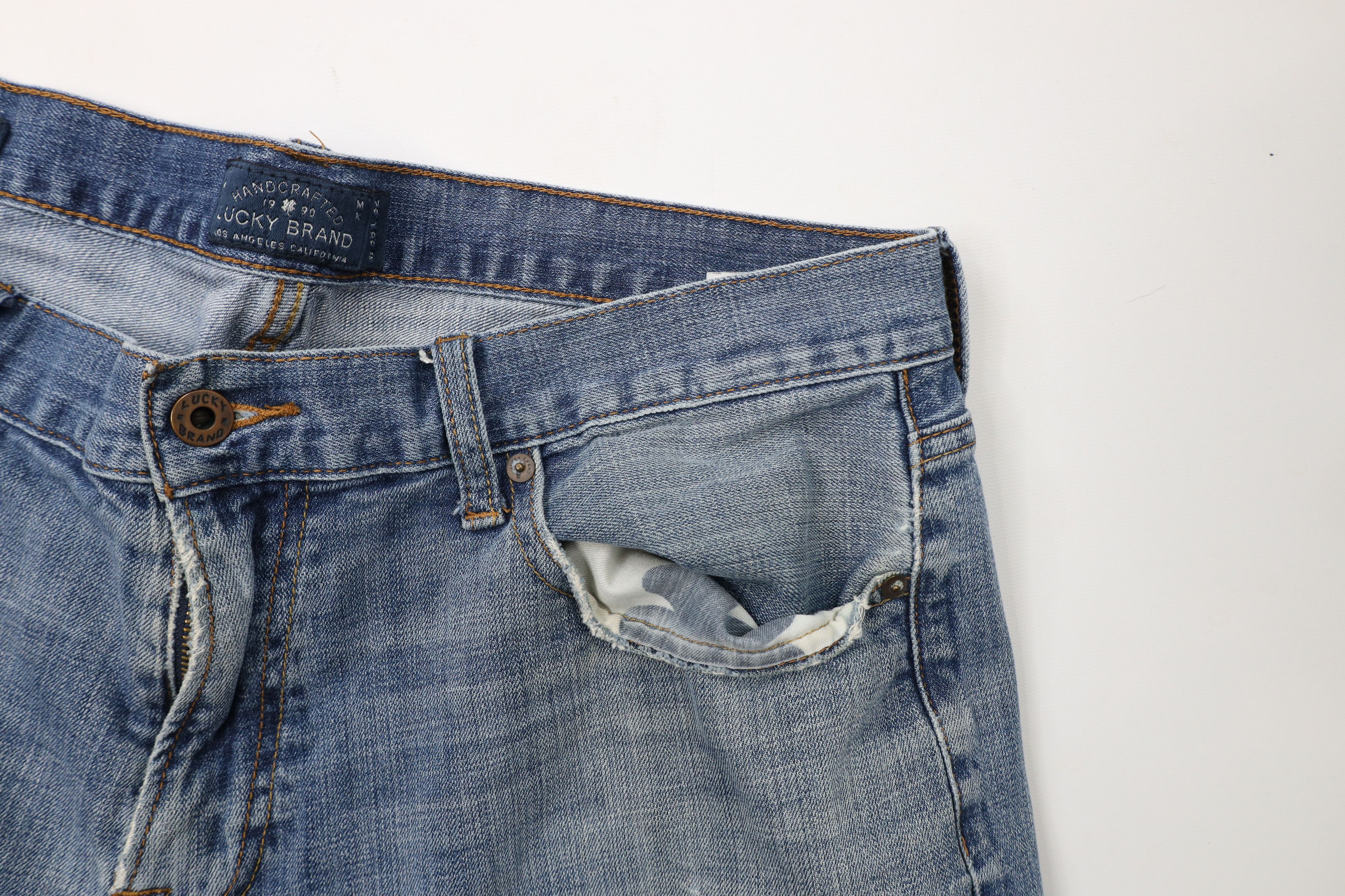Lucky Brand × Vintage Vintage Y2K Lucky Brand 221 Original Straight Leg Jeans Size US 38 / EU 54 - 6 Thumbnail