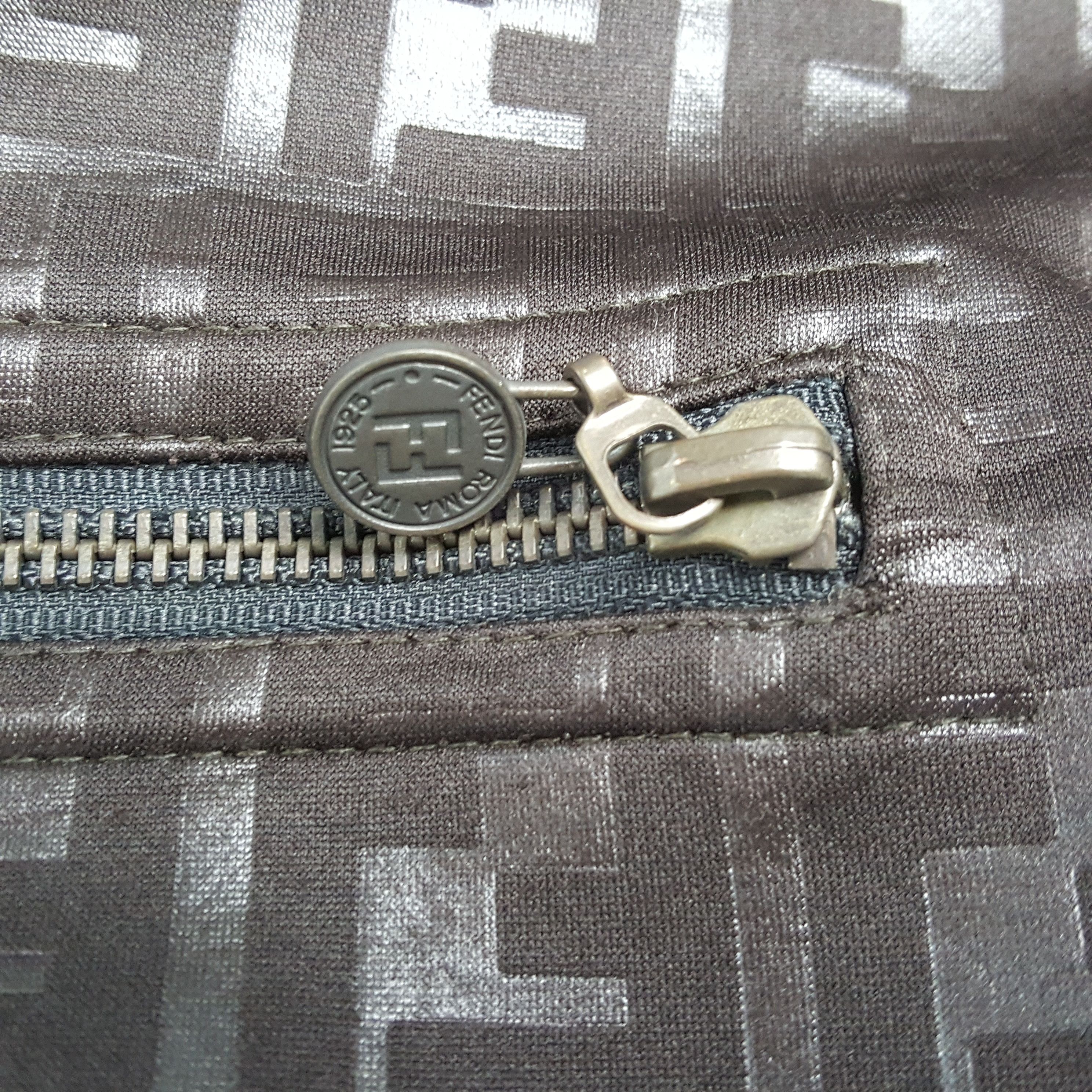 Fendi Vintage FENDI Italian Brand Reversible Monogram Style Jacket Size US L / EU 52-54 / 3 - 11 Thumbnail