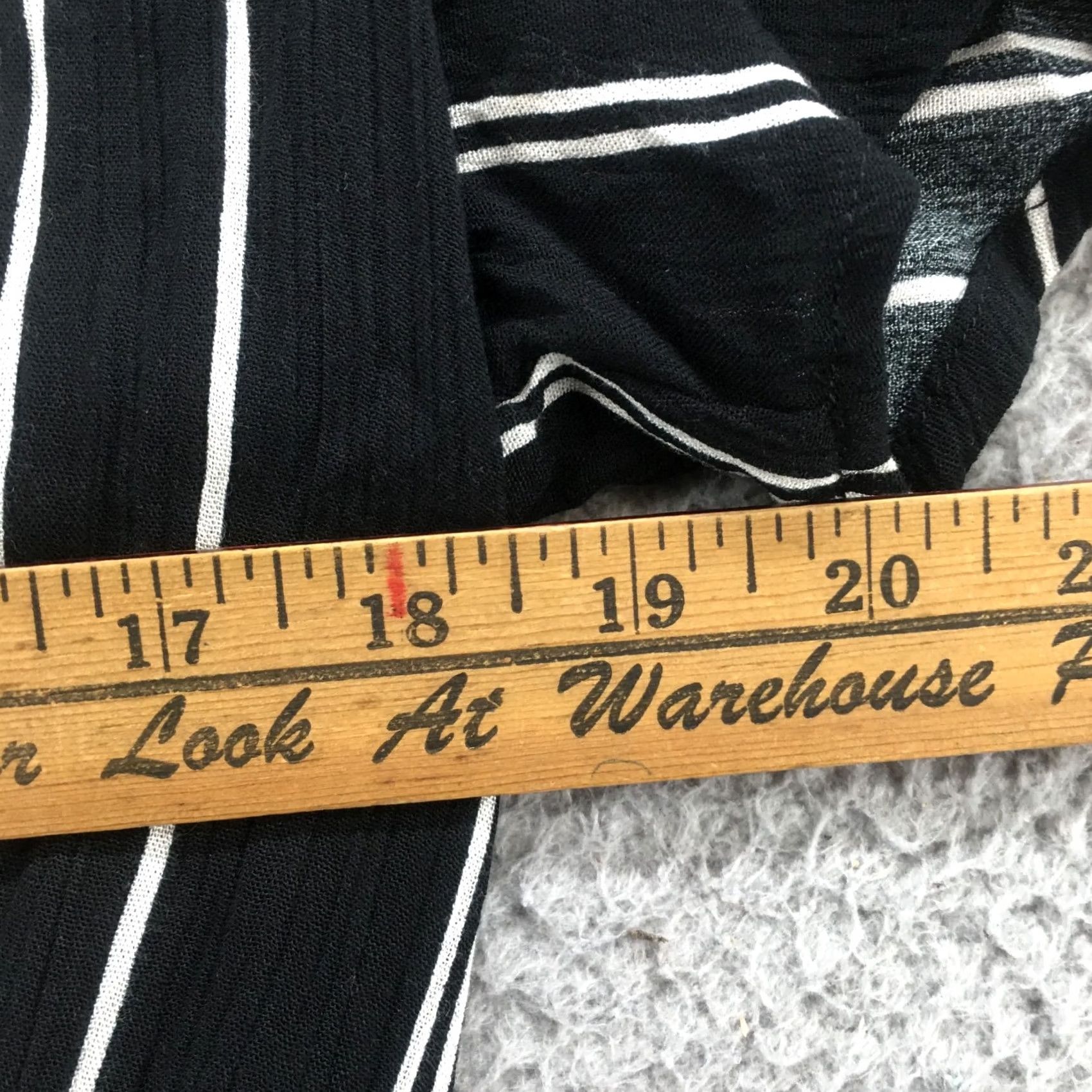 Vintage Xhiliration Romper Womens M Black Stripe Short Sleeve V-Neck NEW Shirt) Size 32" / US 10 / IT 46 - 7 Thumbnail
