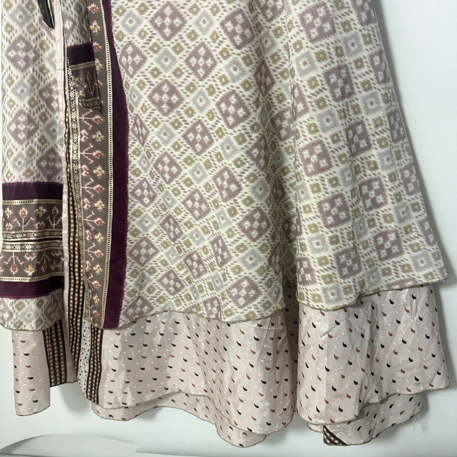 Other Earthbound Wrap India Silk Blend Floral Pink Boho Skirt Size 36" / US 14 / IT 50 - 4 Thumbnail