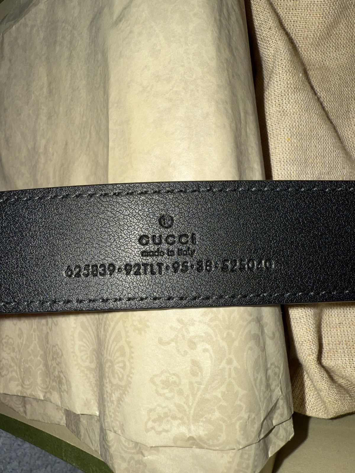 Gucci GG MARMONT REVERSIBLE THIN BELT size 95 Size ONE SIZE - 2 Thumbnail