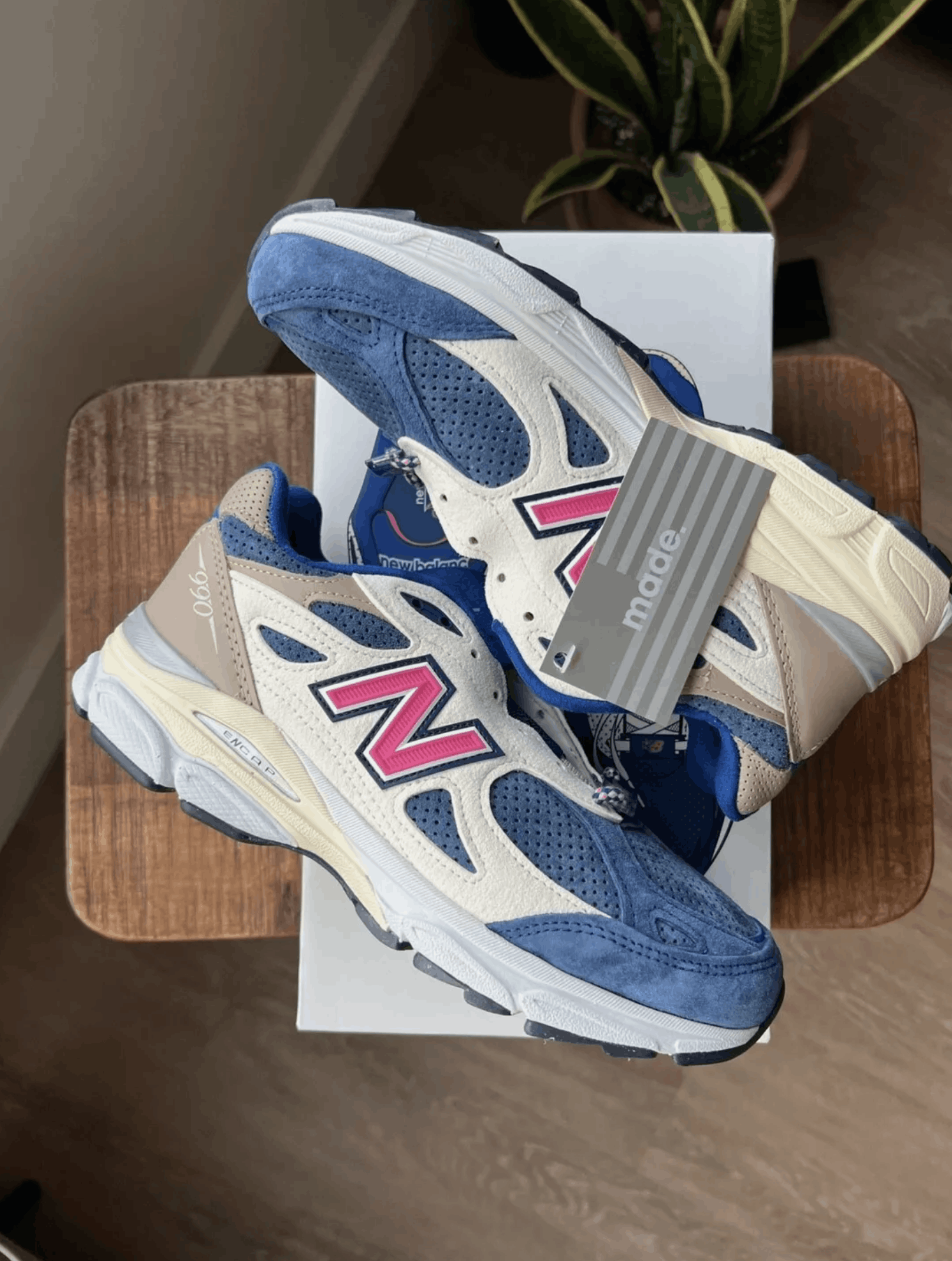Kith × New Balance Kith x New Balance 990v3 Daytona M990KH3 M6 / W7.5 Size US 7.5 / IT 37.5 - 5 Thumbnail
