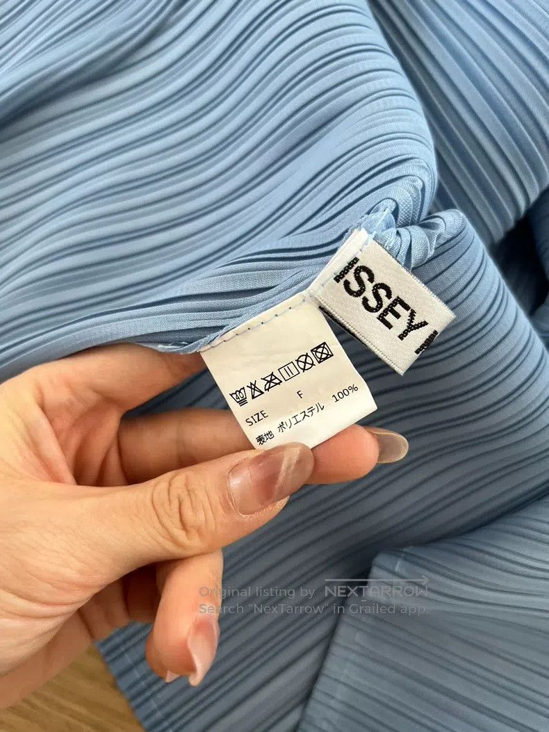 Issey Miyake Issey Miyake size:one size Haze Blue Pleated Sleeveless Dr Size XXS / US 00 / IT 34 - 6 Thumbnail