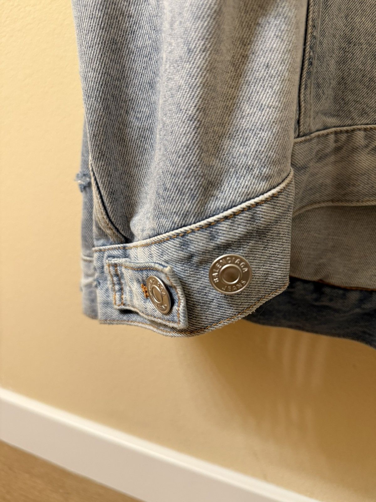 Balenciaga Balenciaga Denim Jacket Size US XL / EU 56 / 4 - 5 Thumbnail
