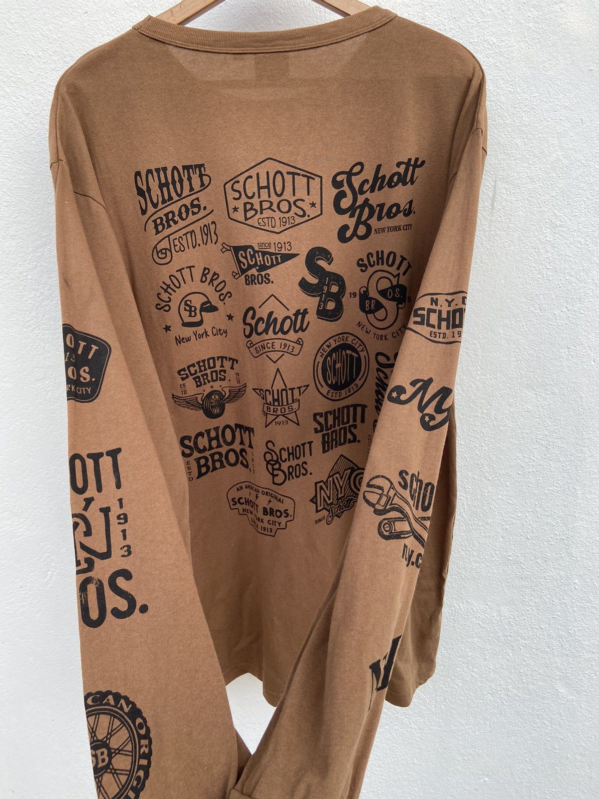 Schott 🔥 Schott NYC t shirt long sleeve sun faded Size US XL / EU 56 / 4 - 5 Thumbnail