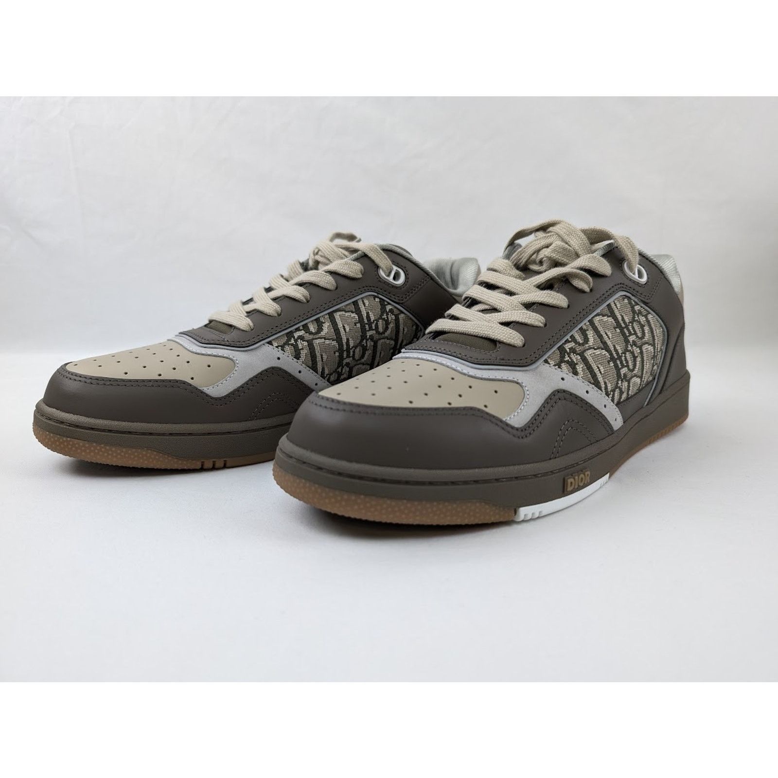 Dior o1rshd1 M-B27 LT Calfskin Sneaker in Green/Beige Size US 9 / EU 42 - 5 Thumbnail