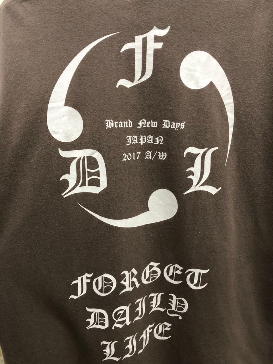 Band Tees Rock Tees brand new days Japan band tour tee 2017 F.D.L Size US XXL / EU 58 / 5 - 9 Thumbnail