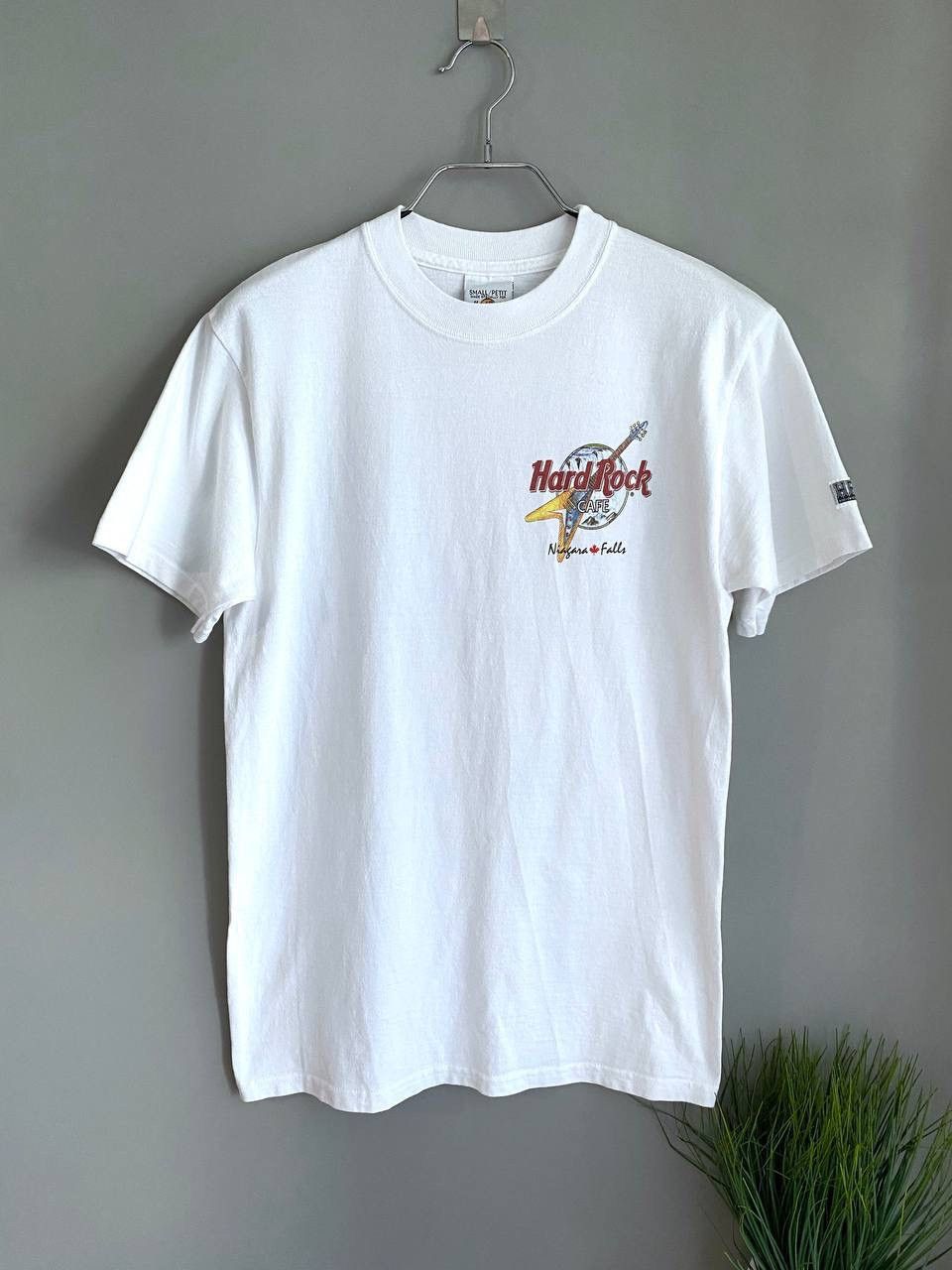Hard Rock Cafe × Vintage Vintage Hard Rock Cafe Niagara Falls Canada 90s T-Shirt, S Size US S / EU 44-46 / 1 - 2 Thumbnail