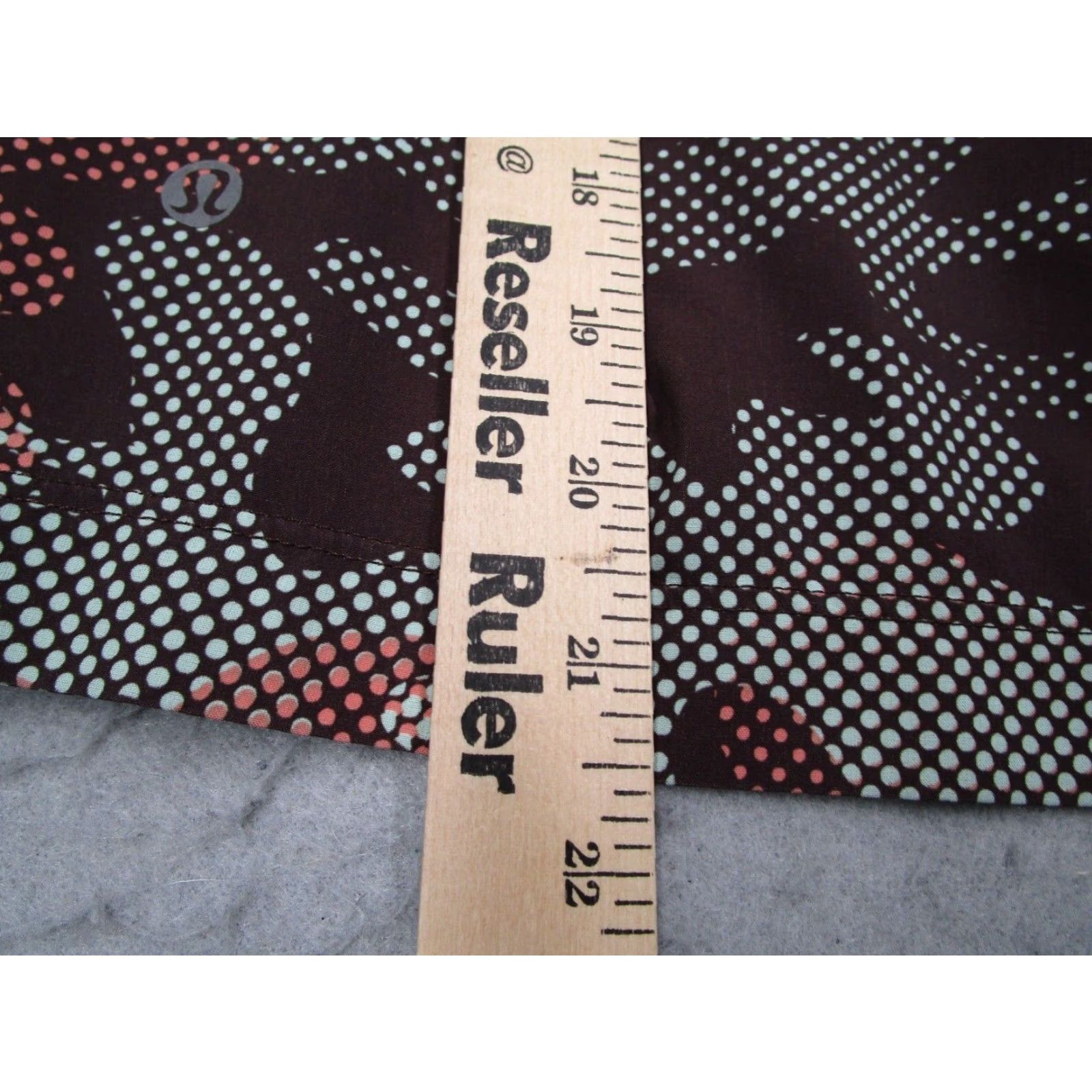 Lululemon Lululemon Mens Shorts M Red Camouflage 10" Unlined Beach Workout Gym Yoga Drawstring Pocket Logo Casual Size US 31 - 7 Thumbnail